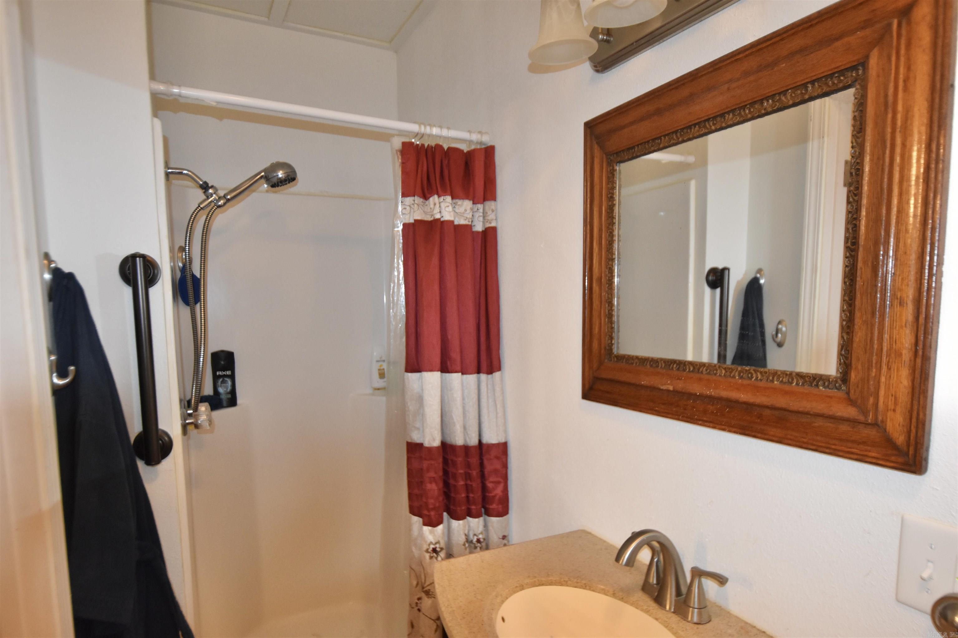 2736 Riverview  Malvern, AR