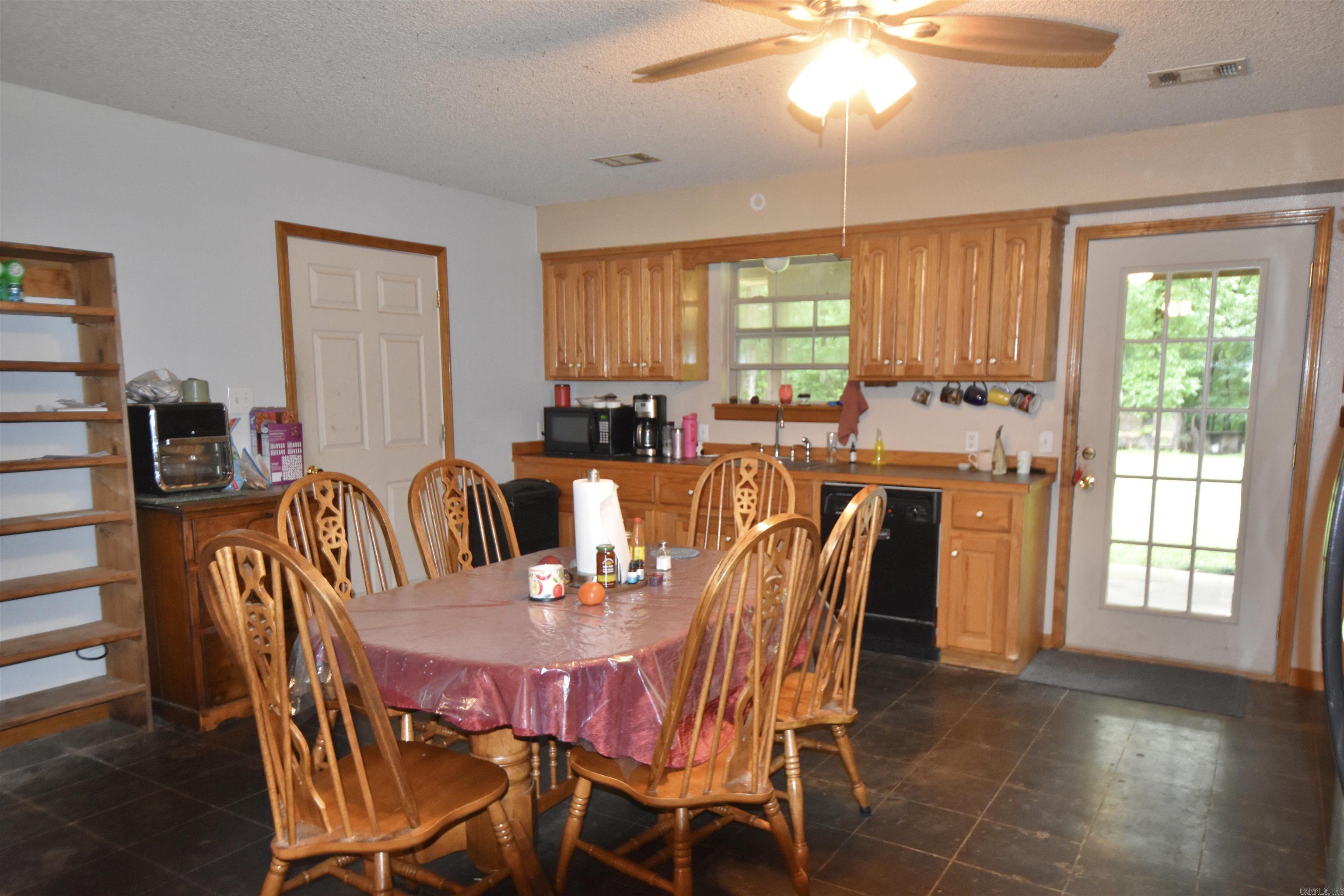 2736 Riverview  Malvern, AR