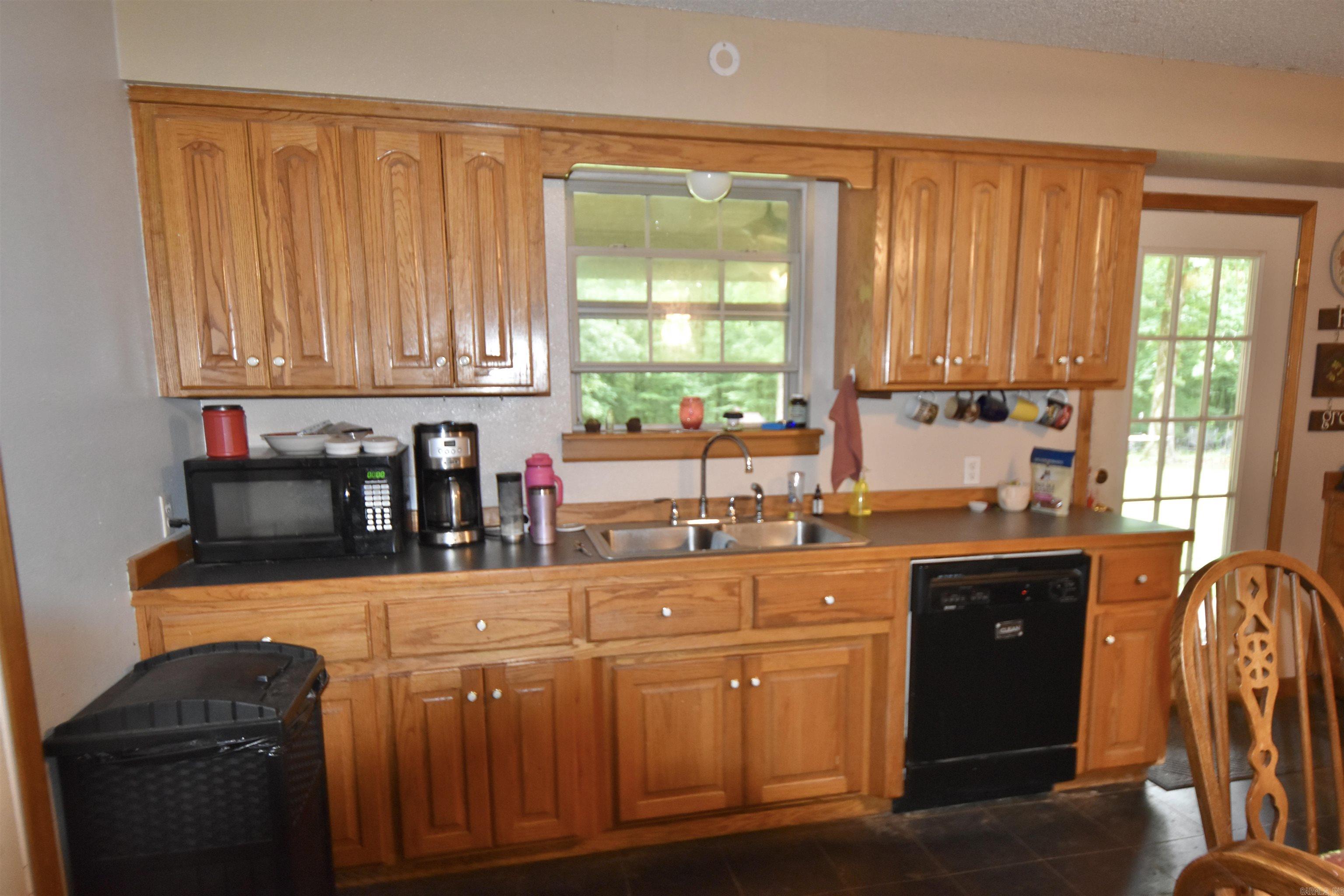 2736 Riverview  Malvern, AR