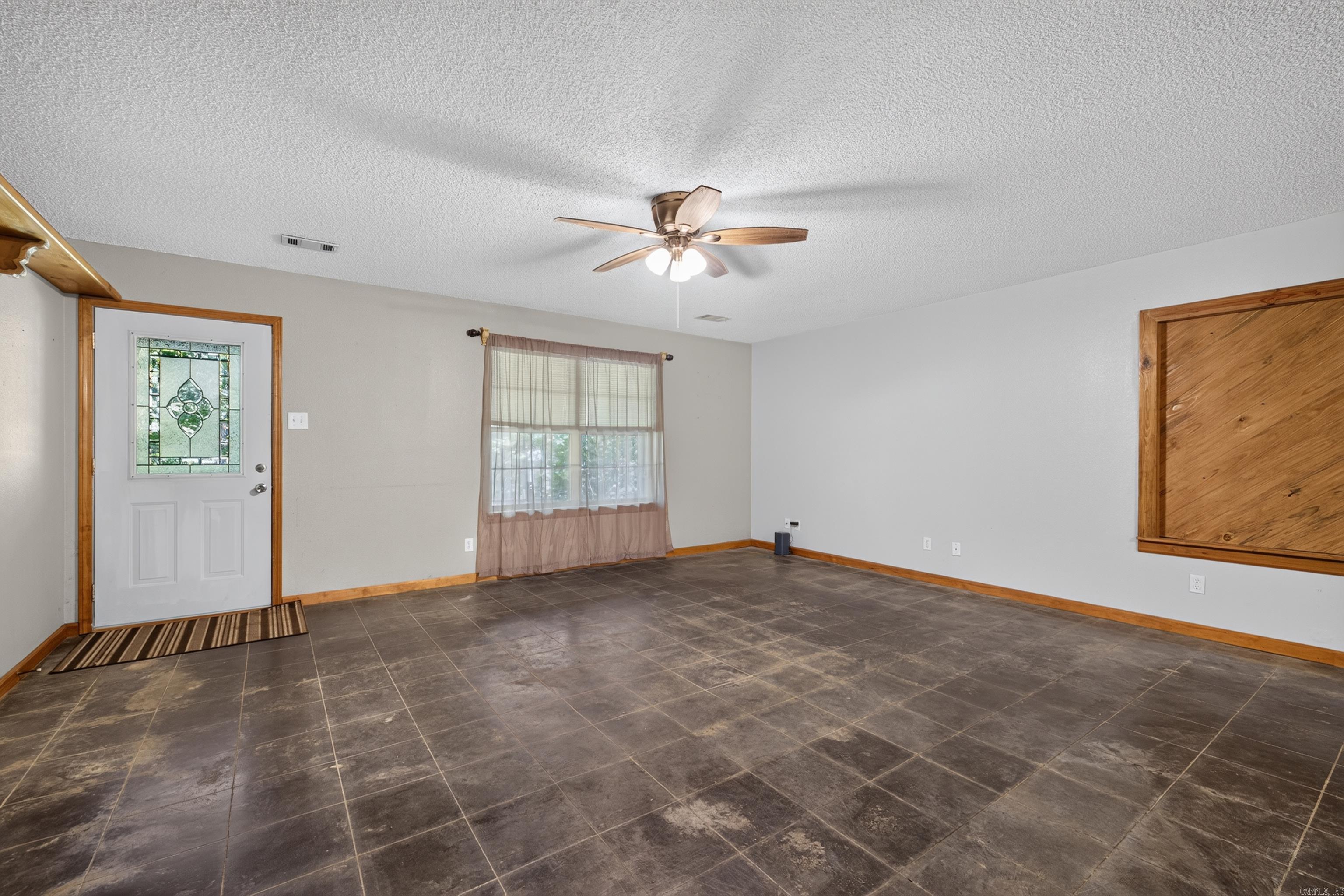 2736 Riverview  Malvern, AR