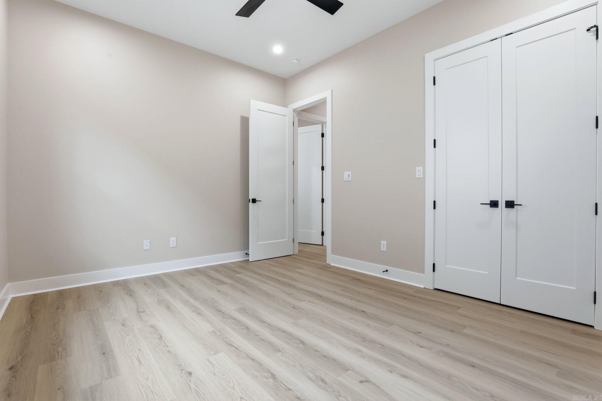 28 Mountain Brook  Little Rock, AR