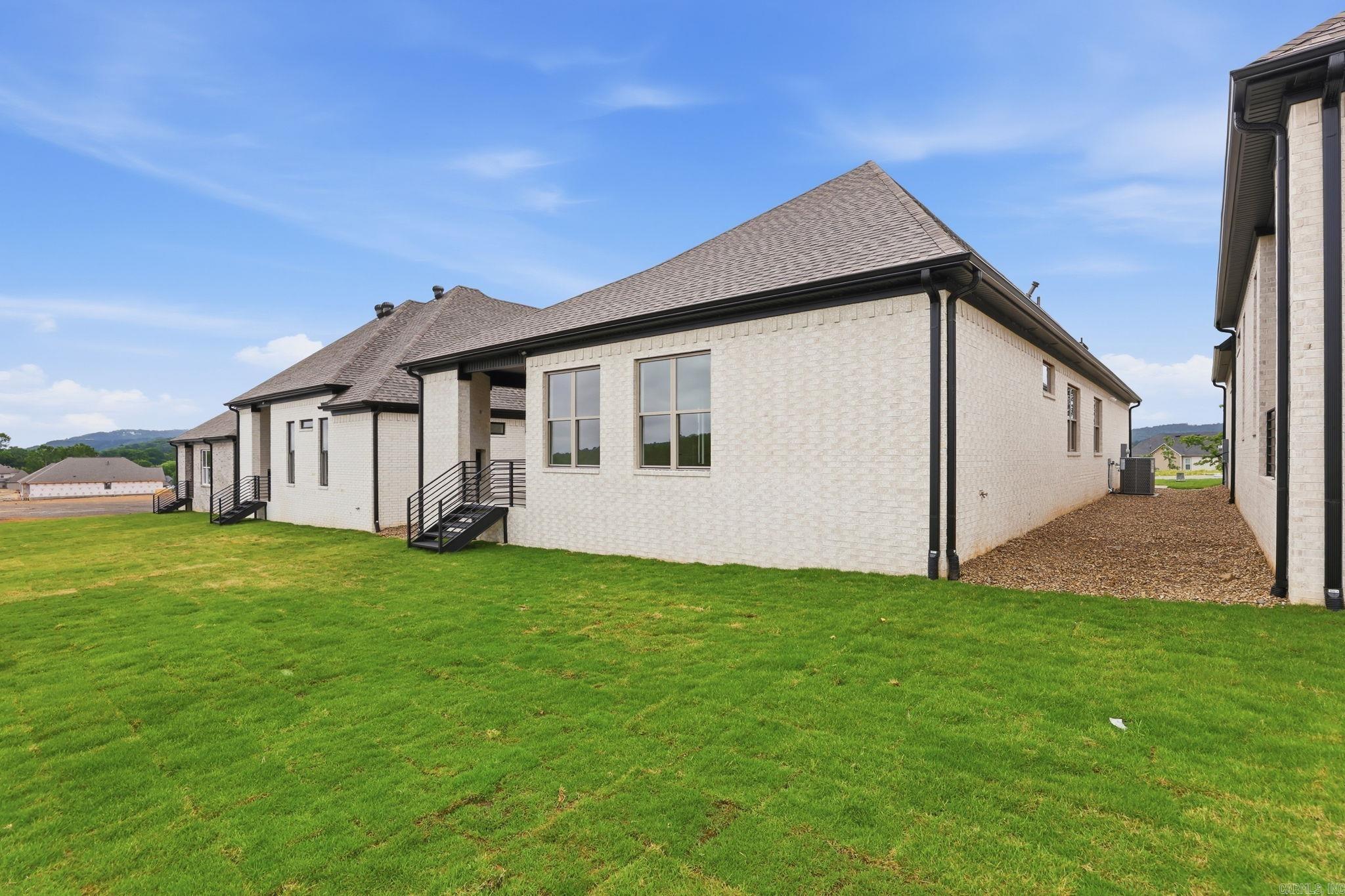 28 Mountain Brook  Little Rock, AR