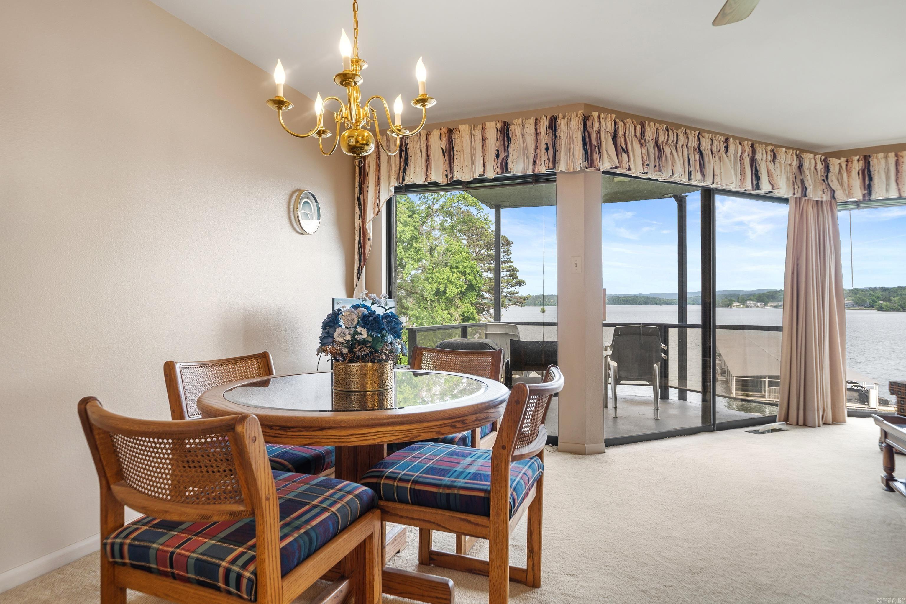 270 Lake Hamilton  Hot Springs, AR