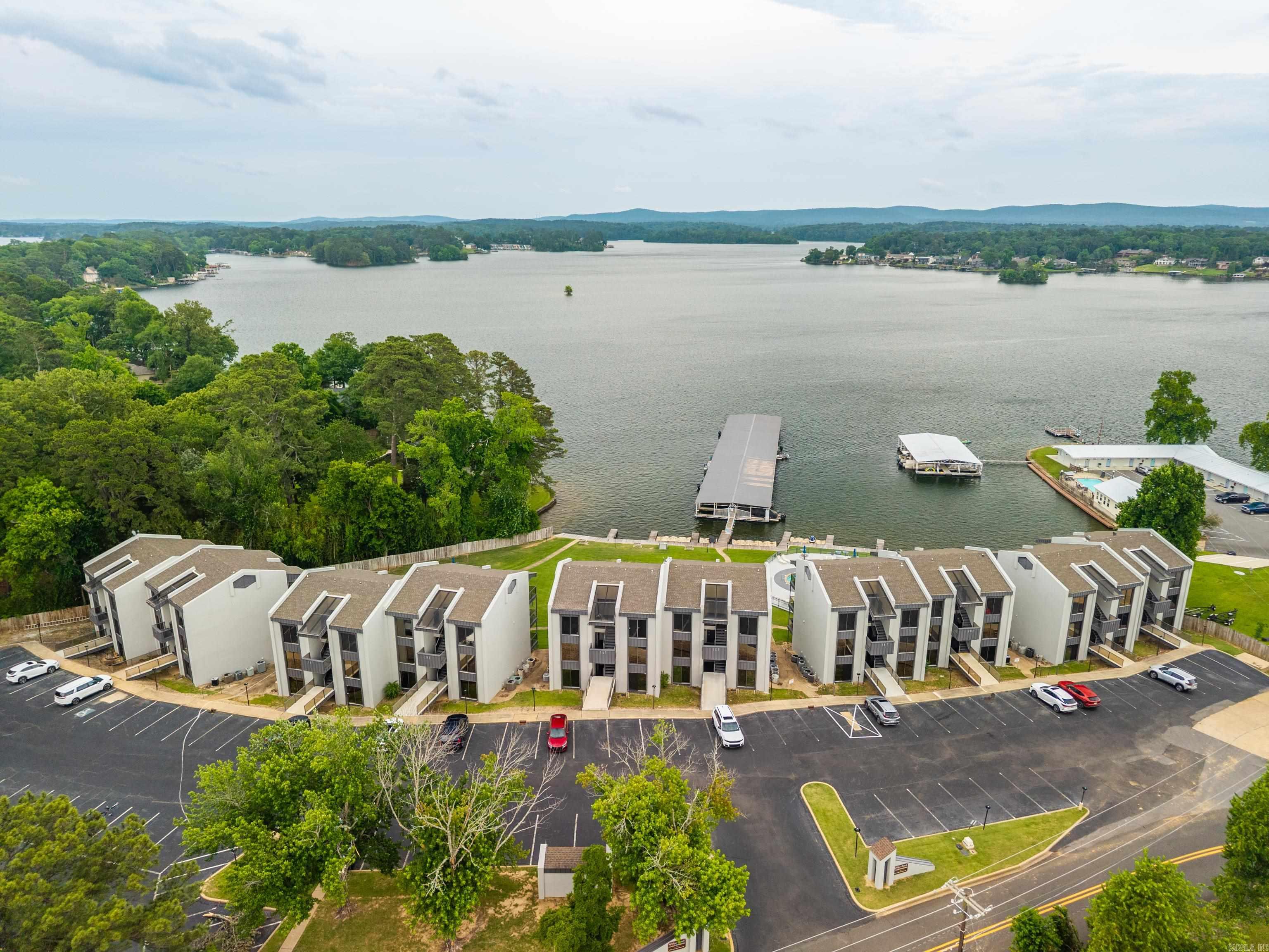 270 Lake Hamilton  Hot Springs, AR