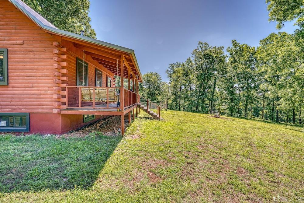 2061 Mcknight Road  Guion, AR