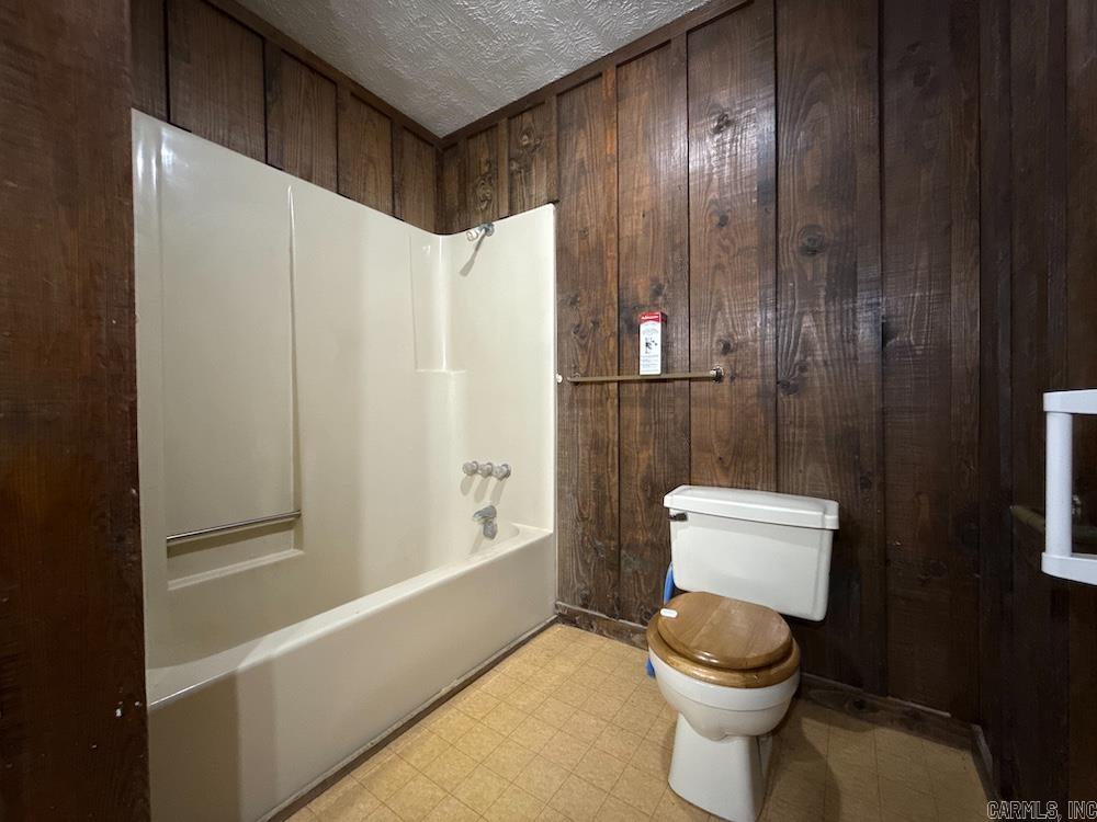 1177 Ash Trl  Melbourne, AR