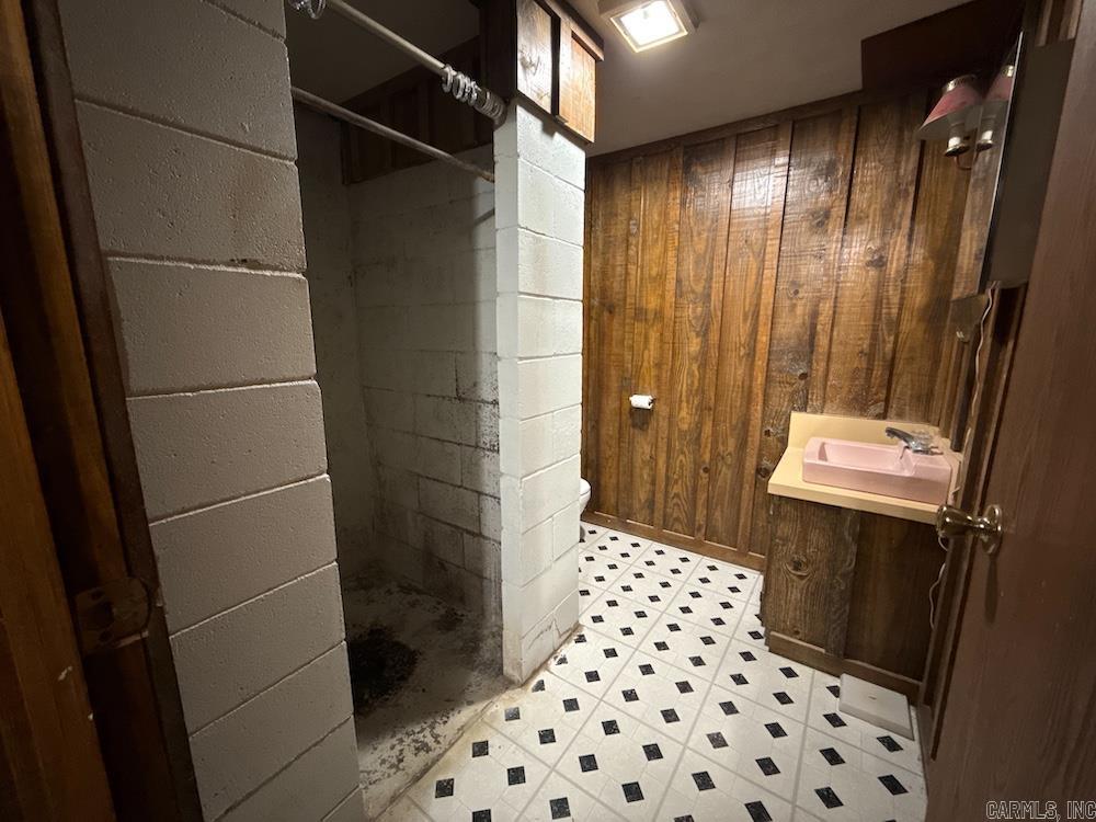1177 Ash Trl  Melbourne, AR