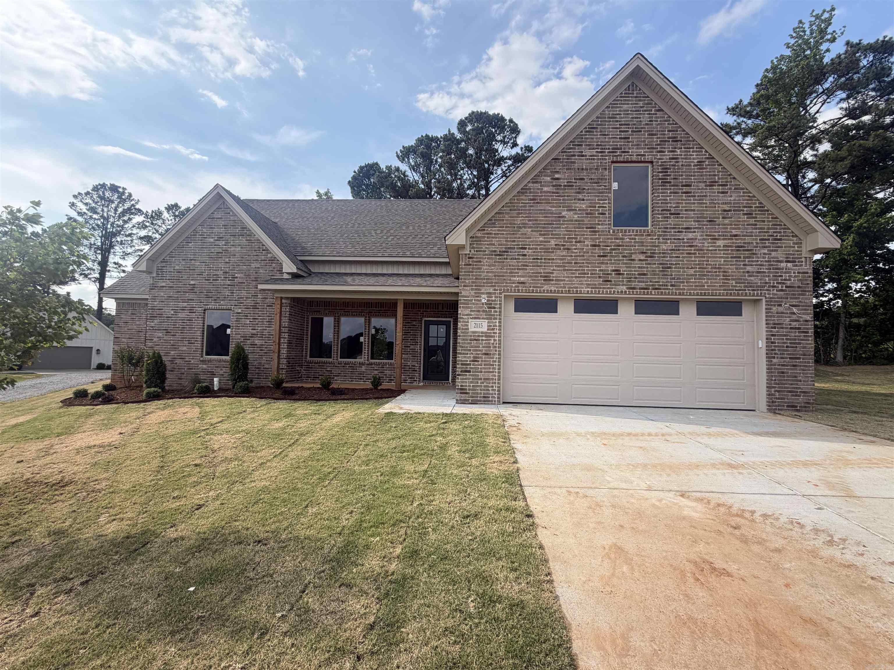 2115  Sable Oaks  Bryant, AR