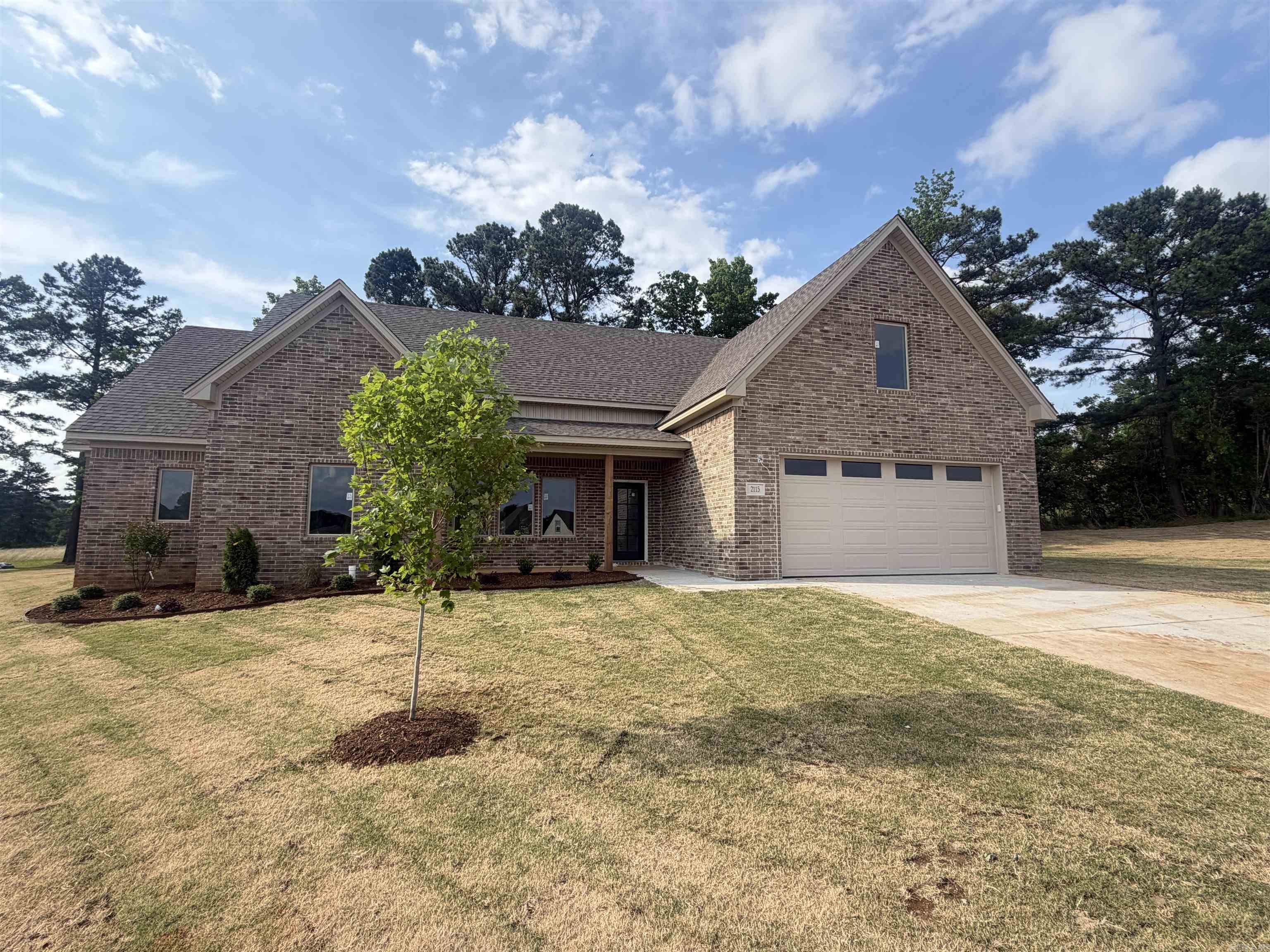 2115 Sable Oaks  Bryant, AR