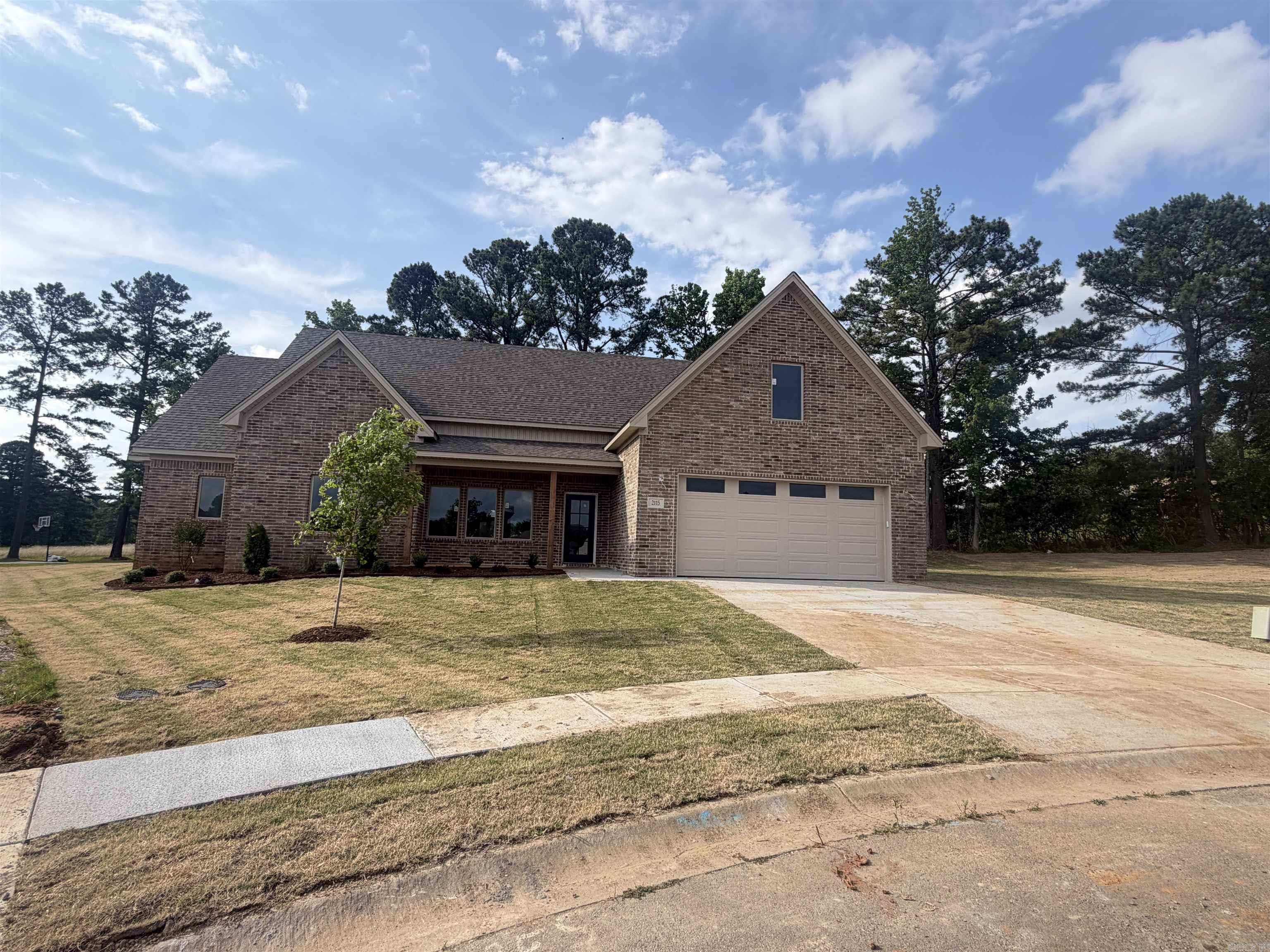 2115 Sable Oaks  Bryant, AR
