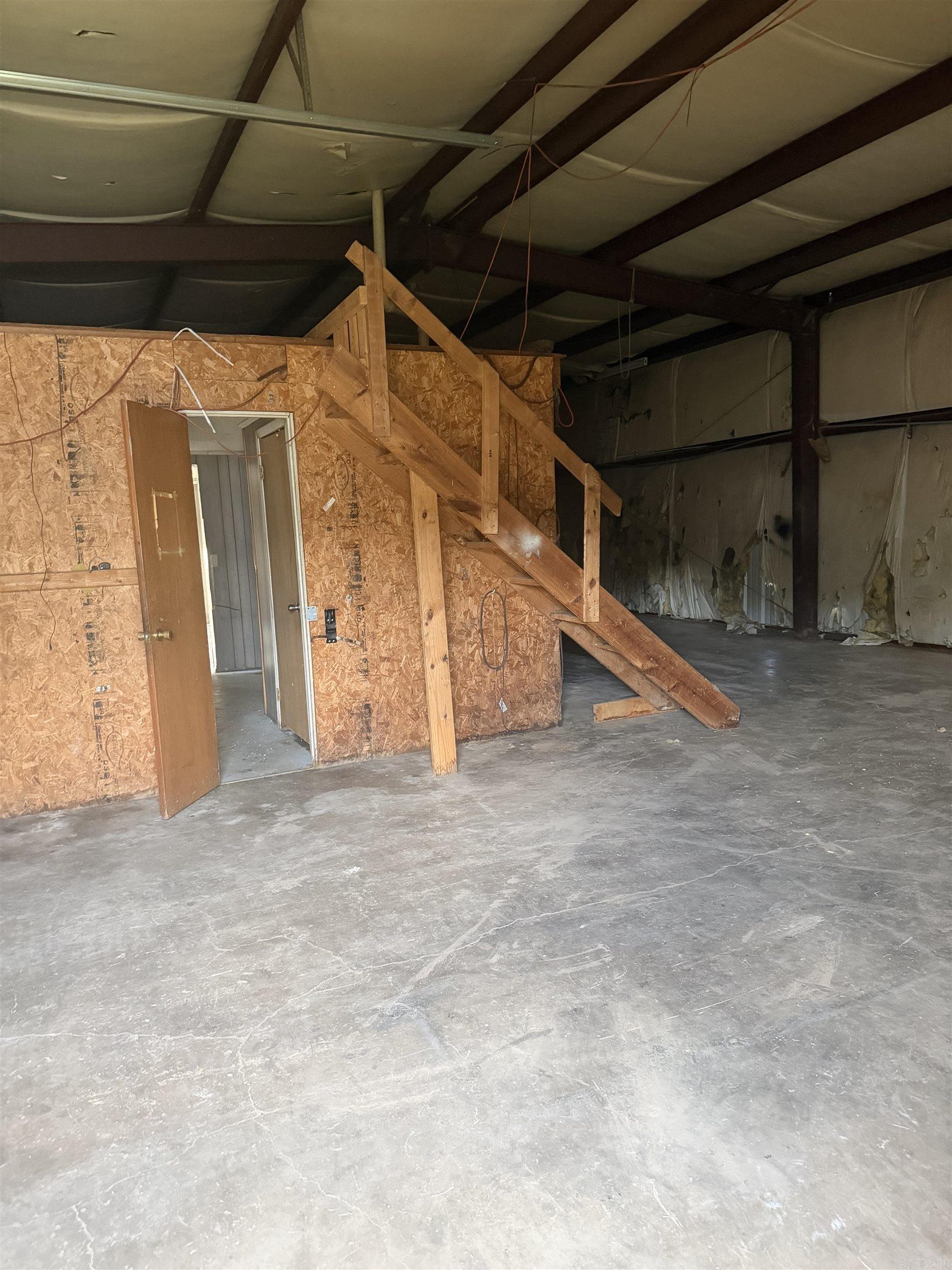 163 & 169 Walker  Higginson, AR