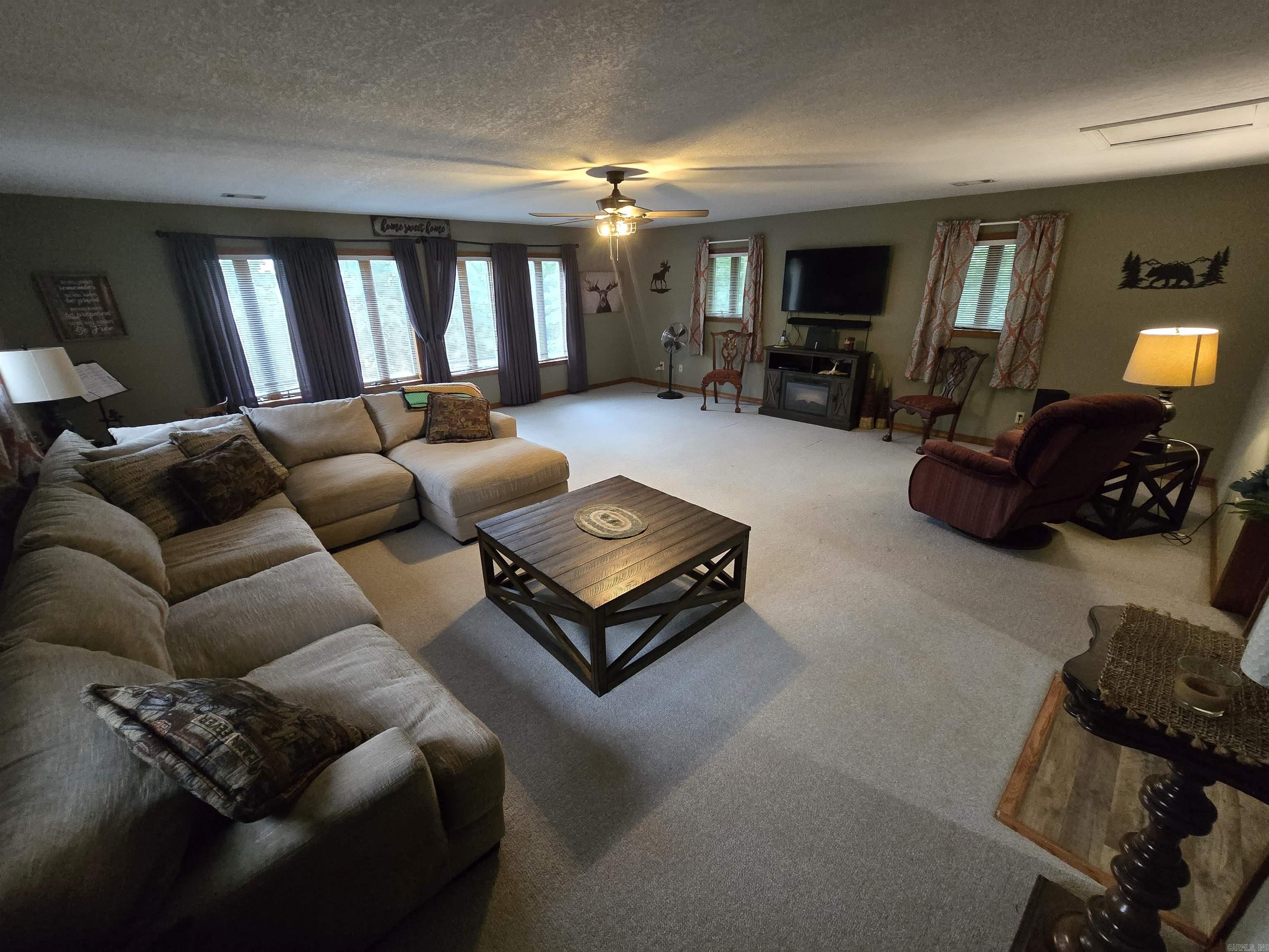 102 Eagle Ridge  Fairfield Bay, AR