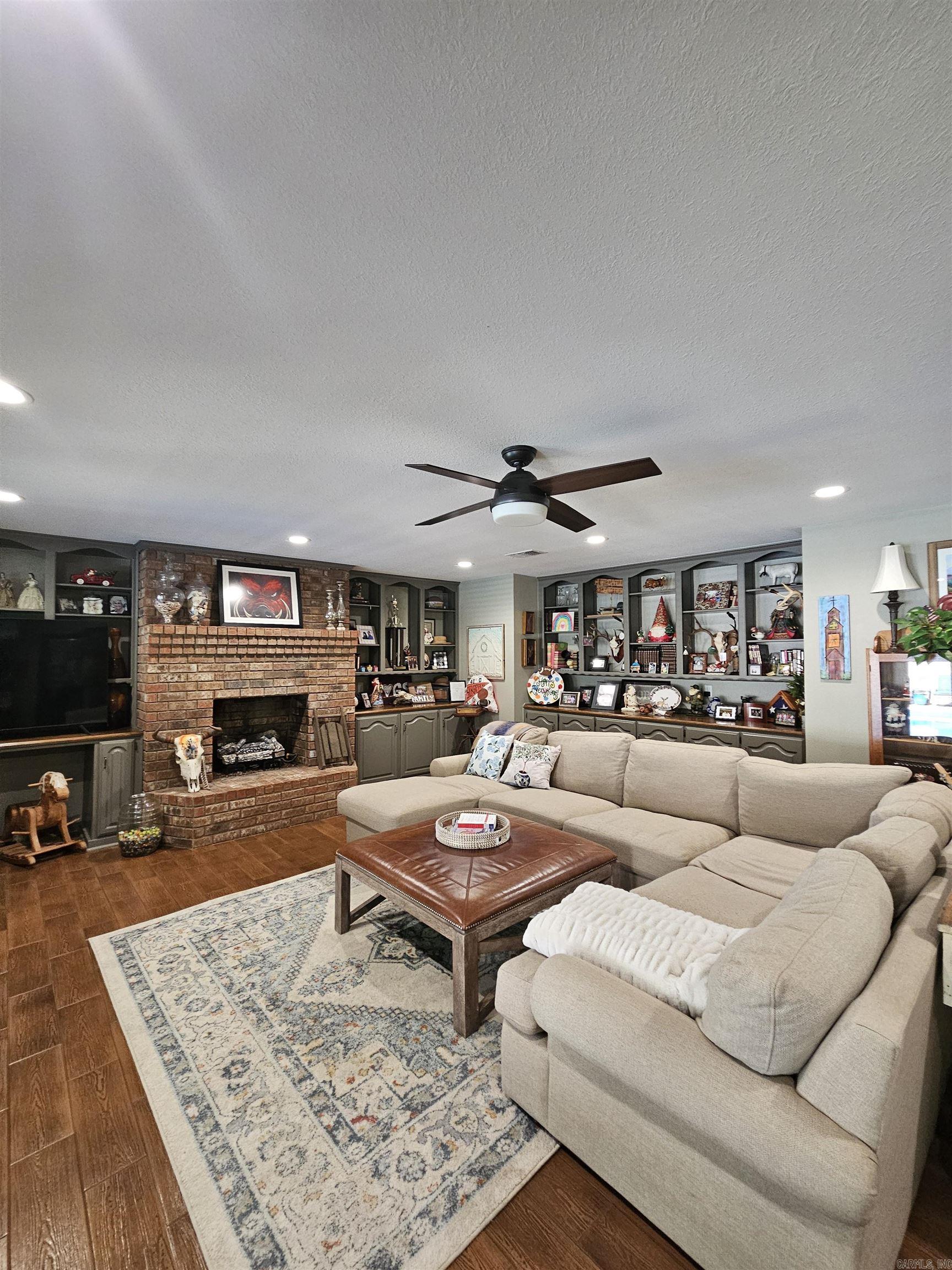 181 Young  Nashville, AR