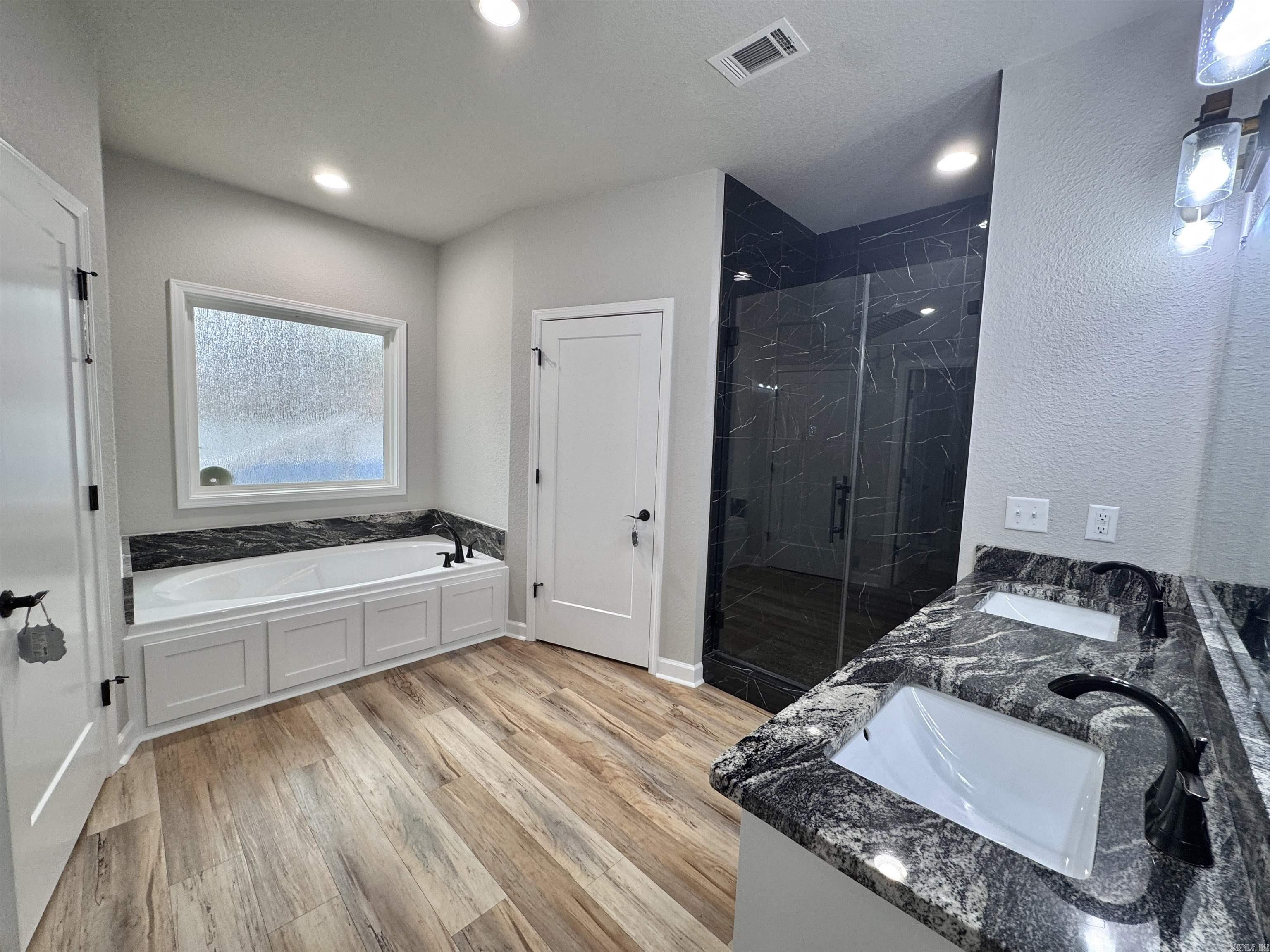 2701 Johnswood Village  Bryant, AR
