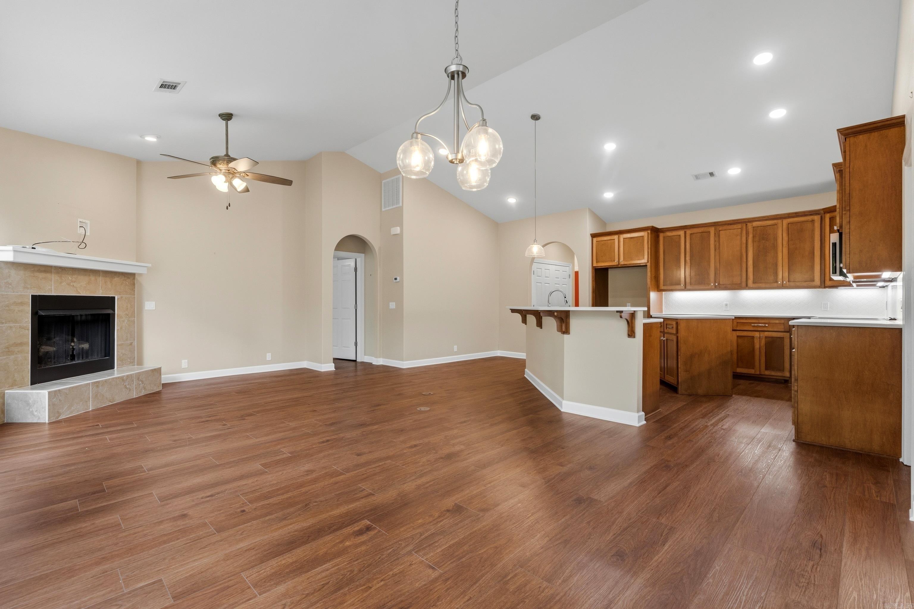 30 Jardin  Hot Springs Village, AR