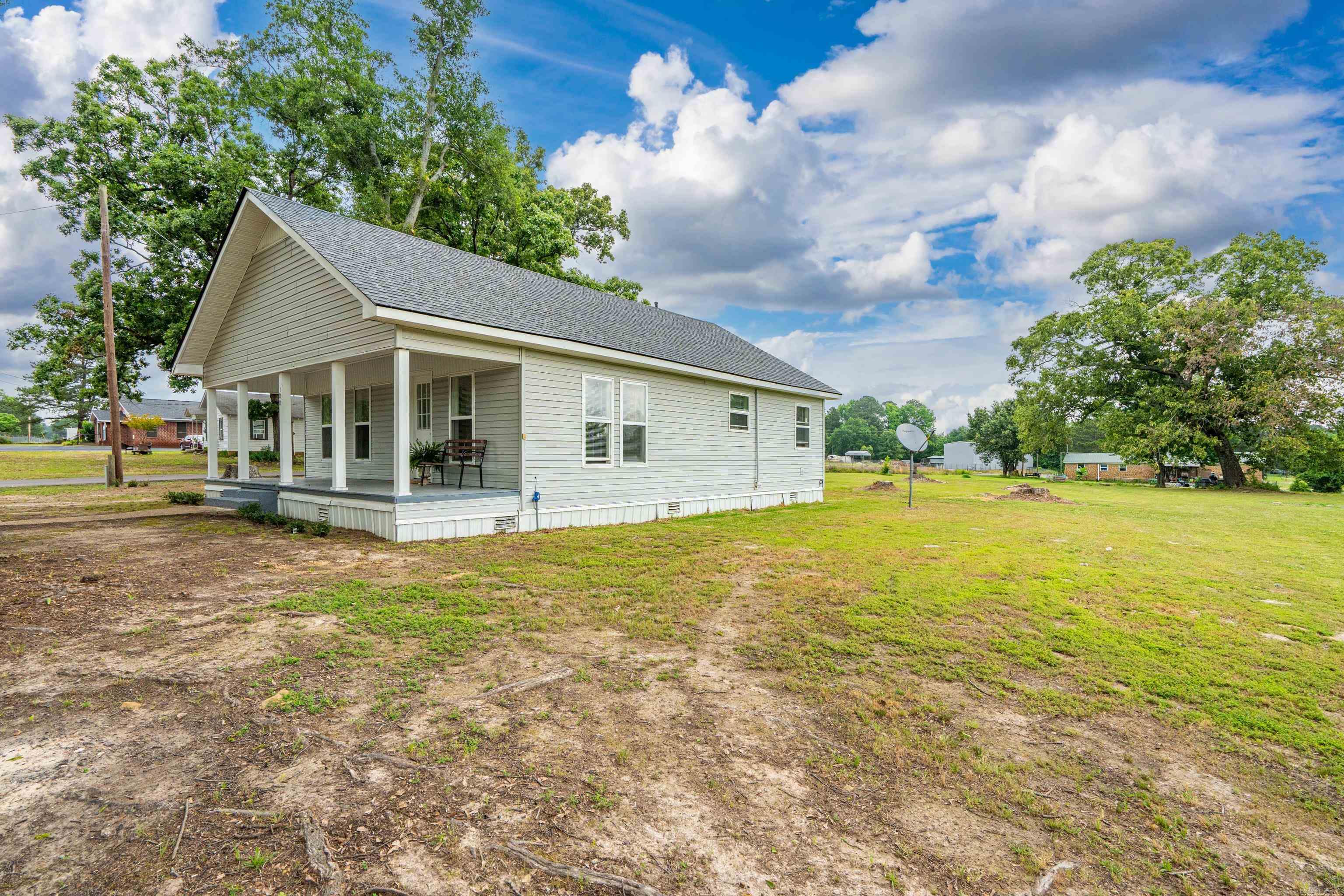 100 Caney  Friendship, AR
