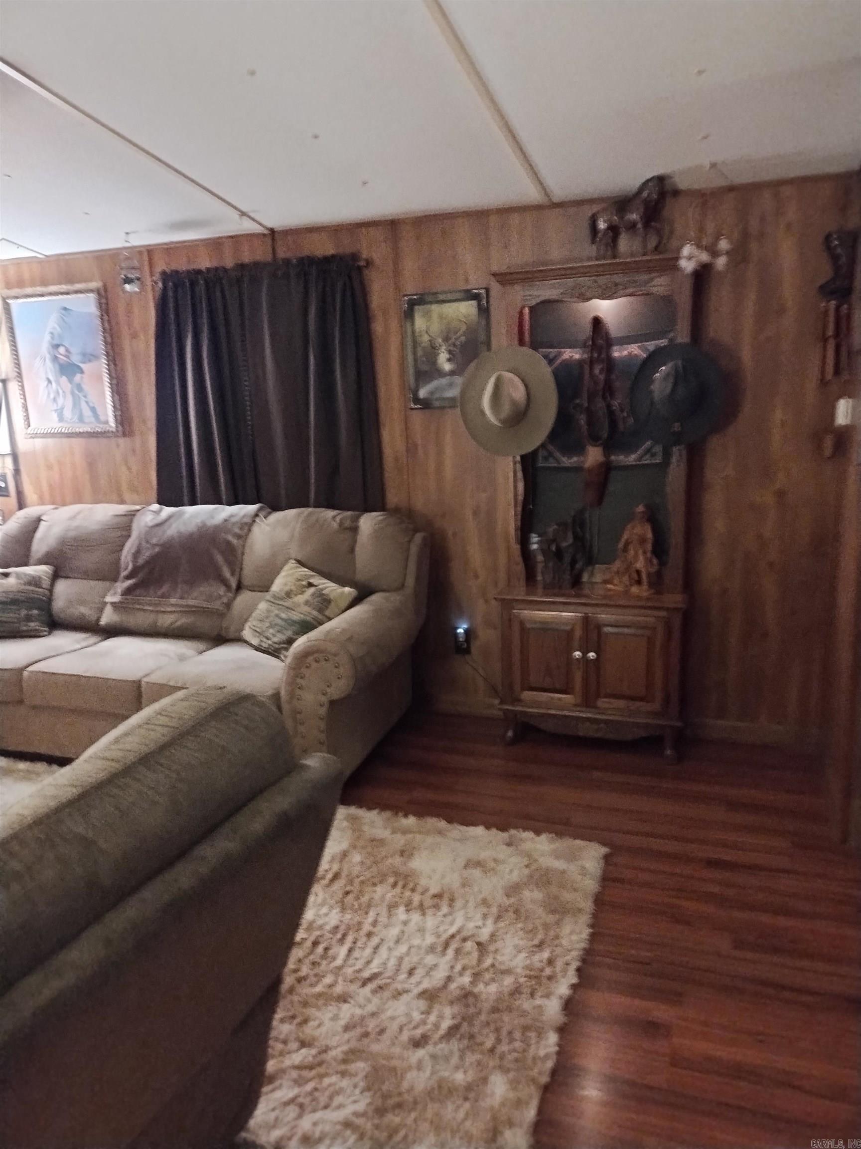 305 S 6th  Flippin, AR