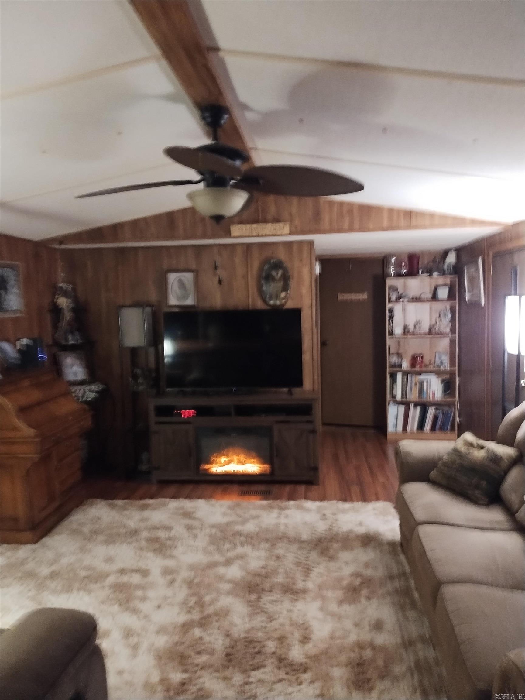 305 S 6th  Flippin, AR
