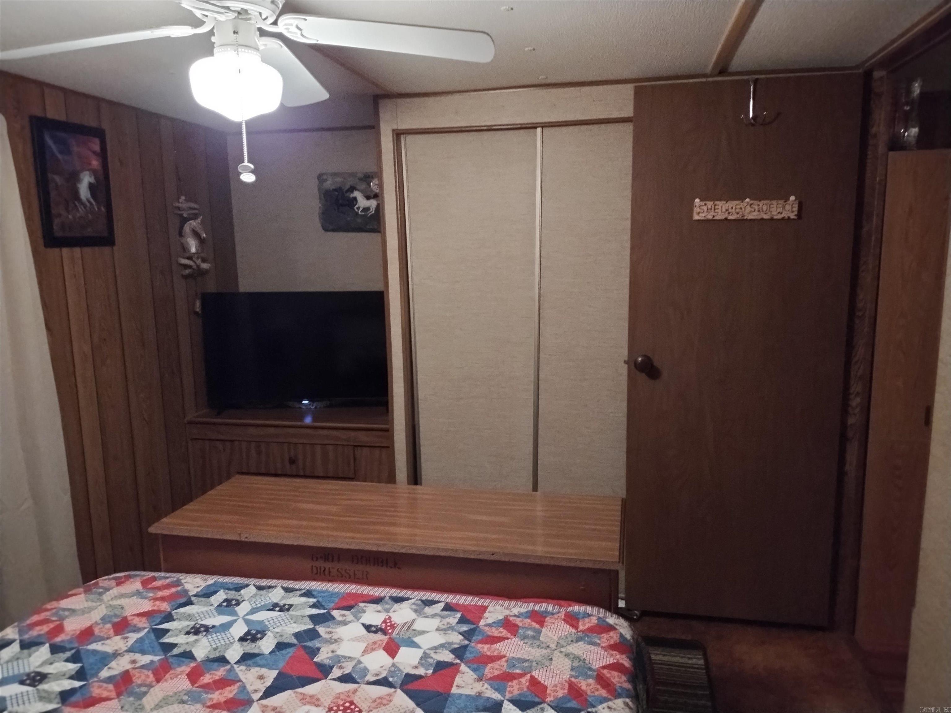 305 S 6th  Flippin, AR