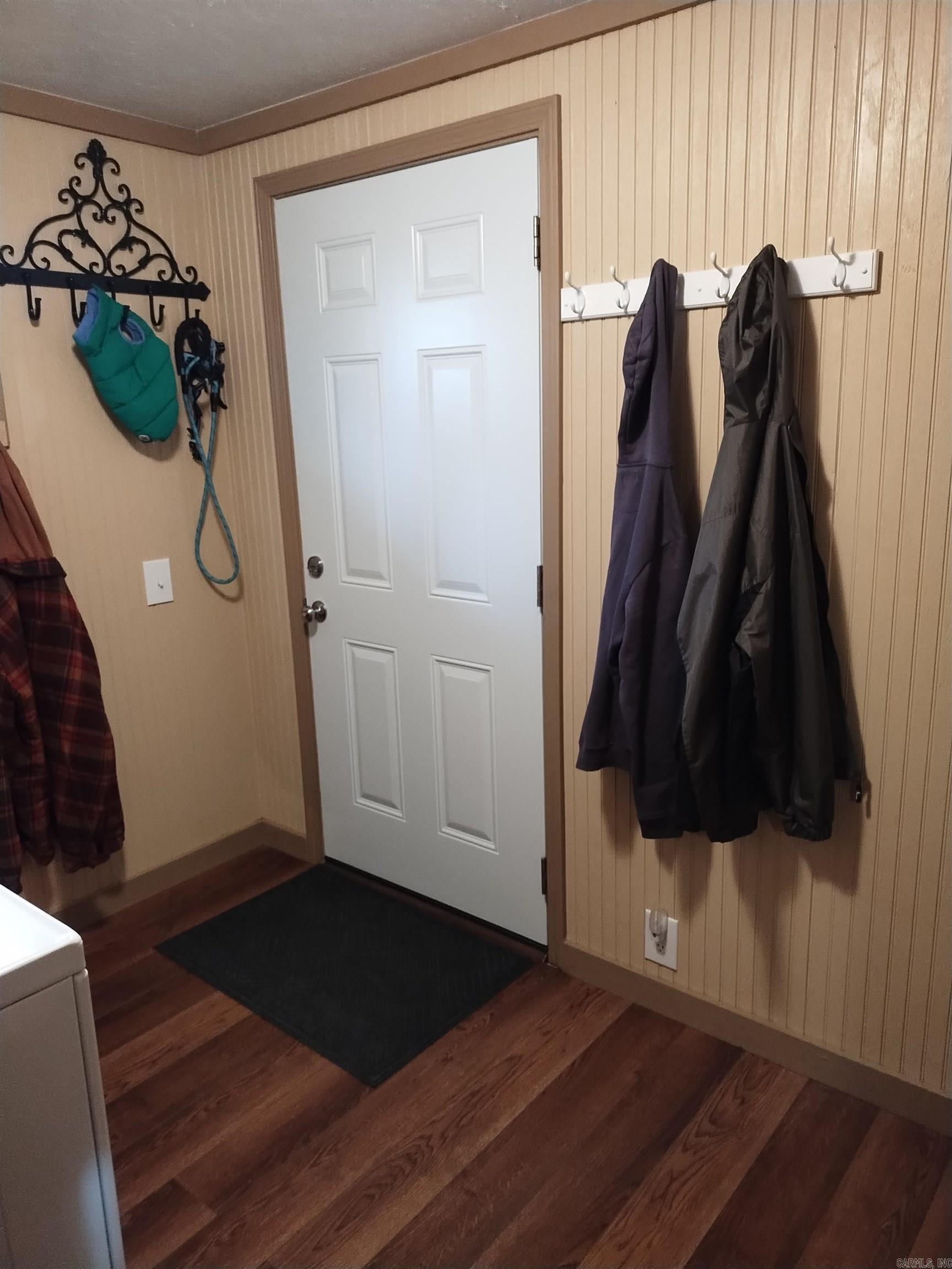 305 S 6th  Flippin, AR