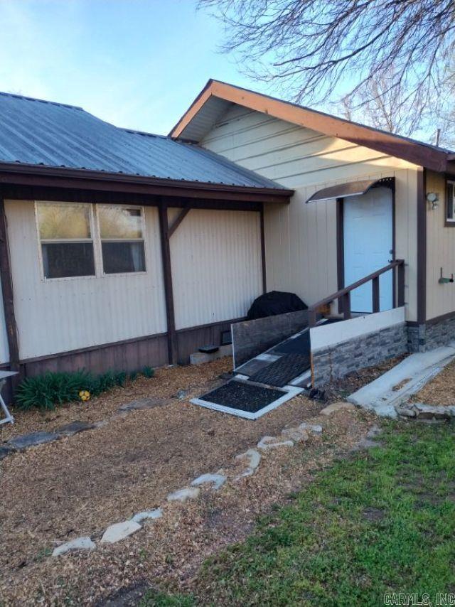 305 S 6th  Flippin, AR