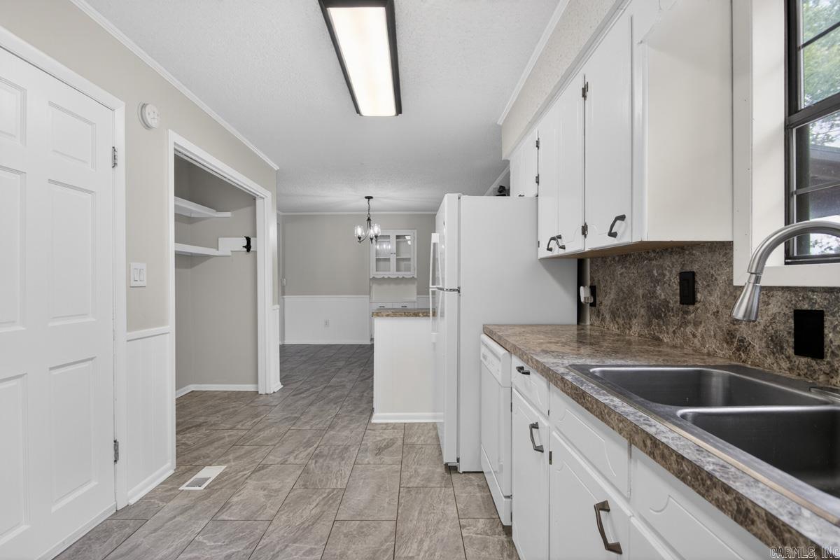 212 N Border Street  Benton, AR