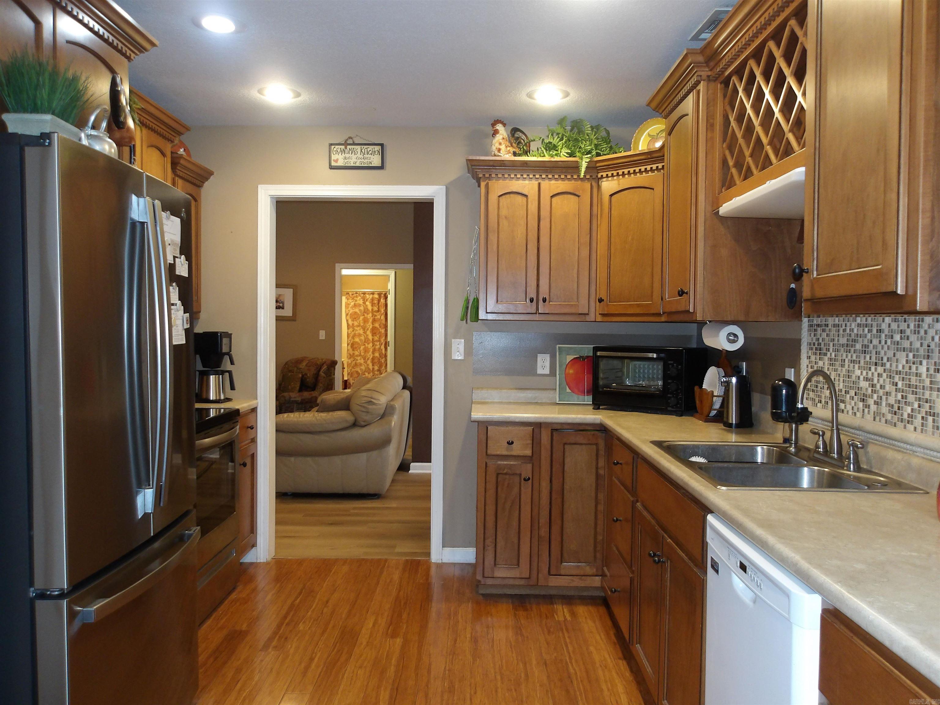 1801 Cloverdale  Paragould, AR