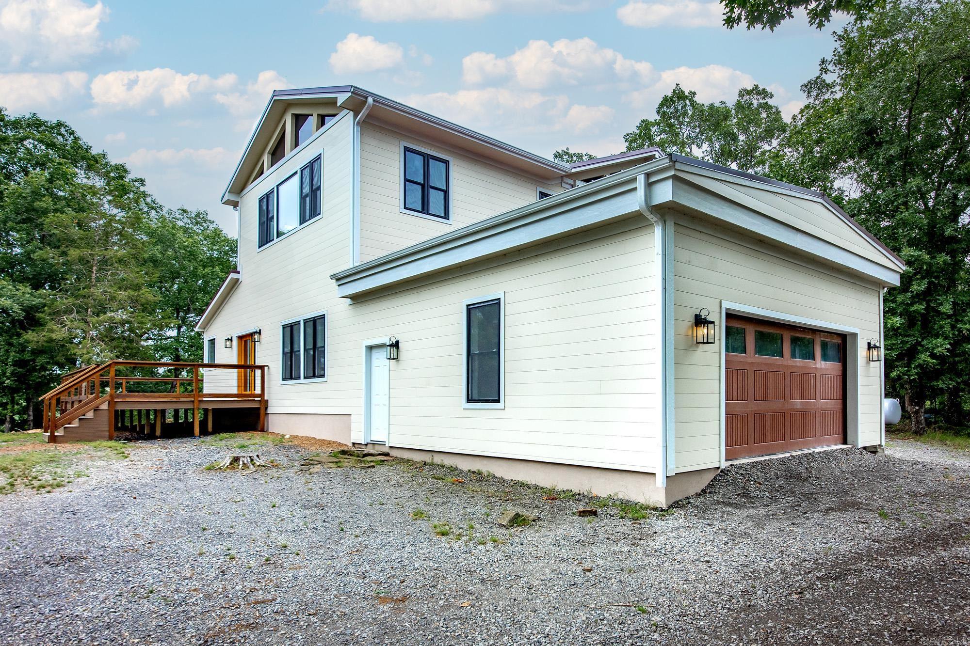 170 Maxwell House  Tumbling Shoals, AR