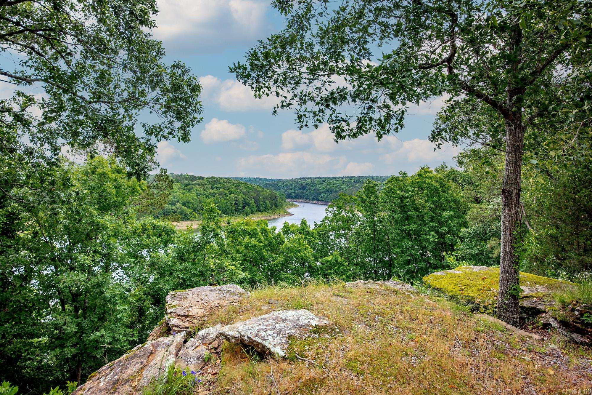 170 Maxwell House  Tumbling Shoals, AR