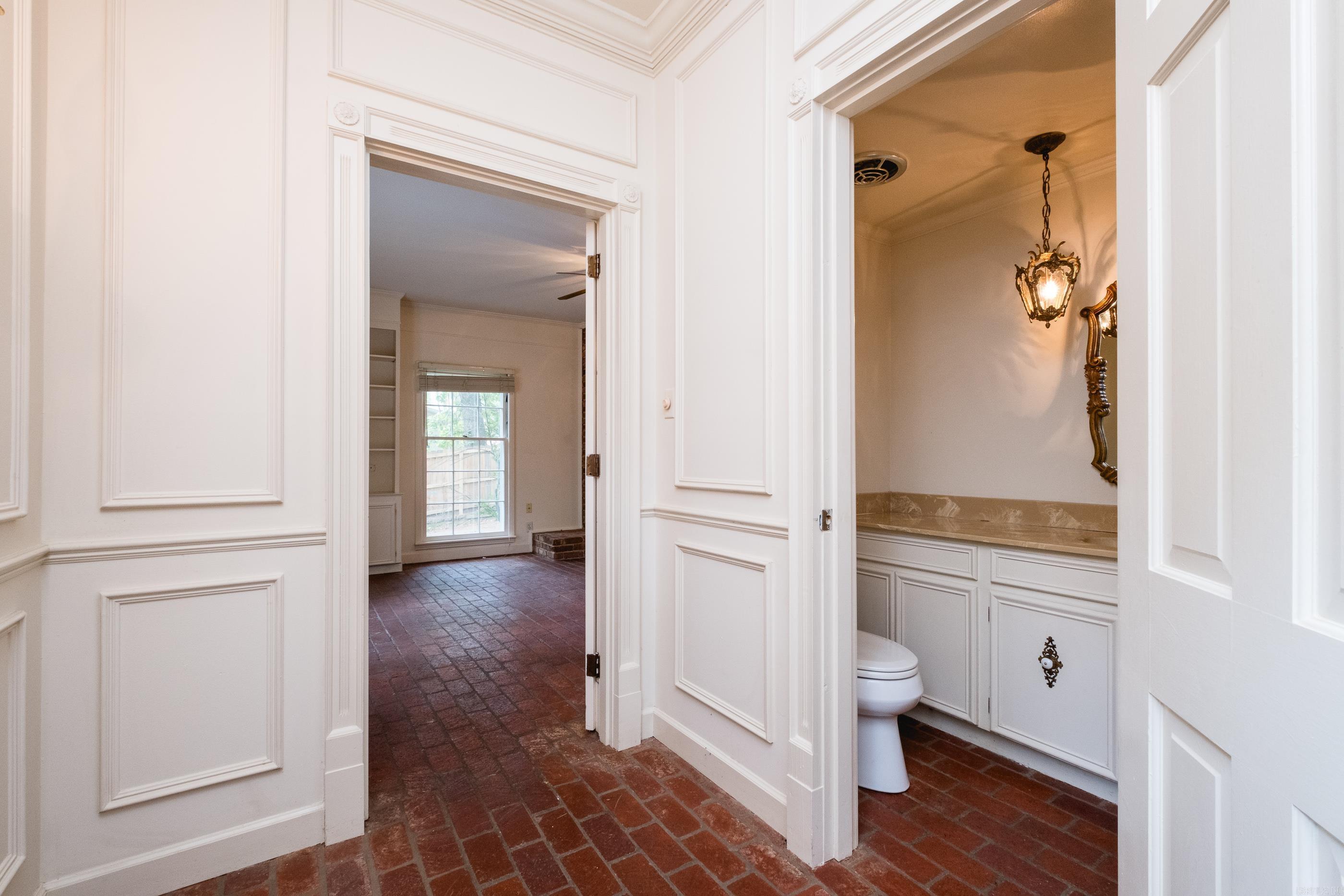 3118 Foxcroft  Little Rock, AR