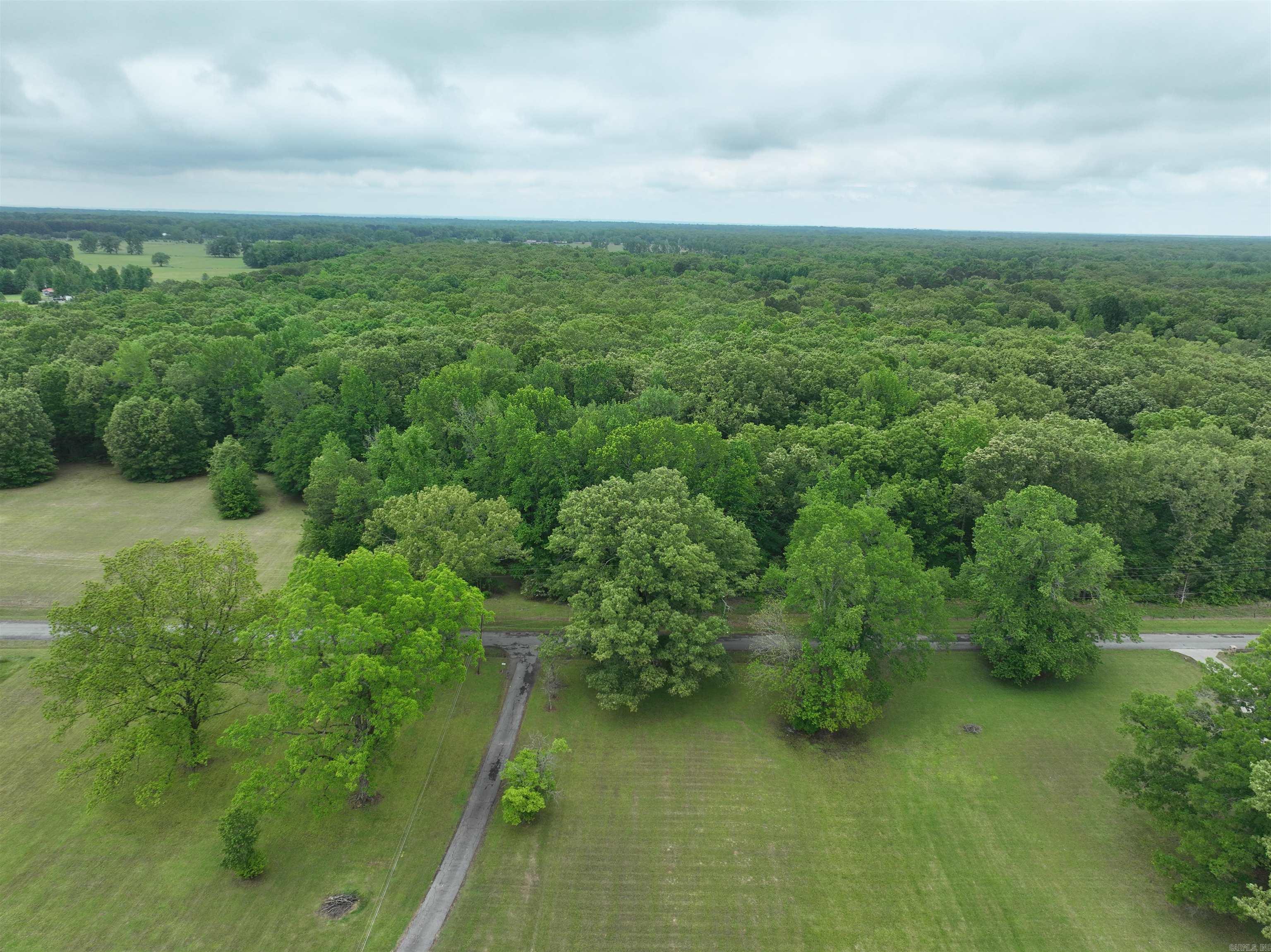 000 Woodlawn  Austin, AR