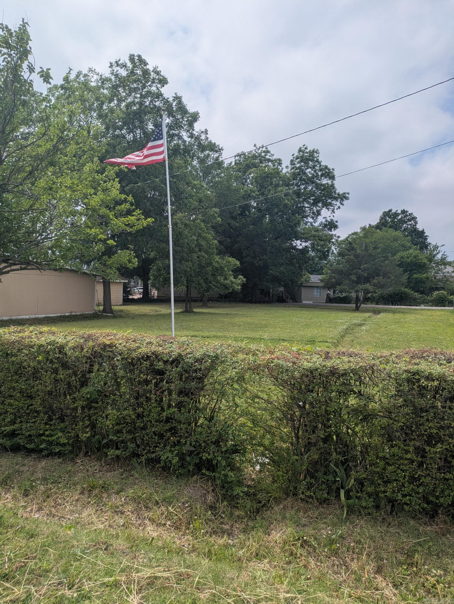 2213 Central  Jonesboro, AR