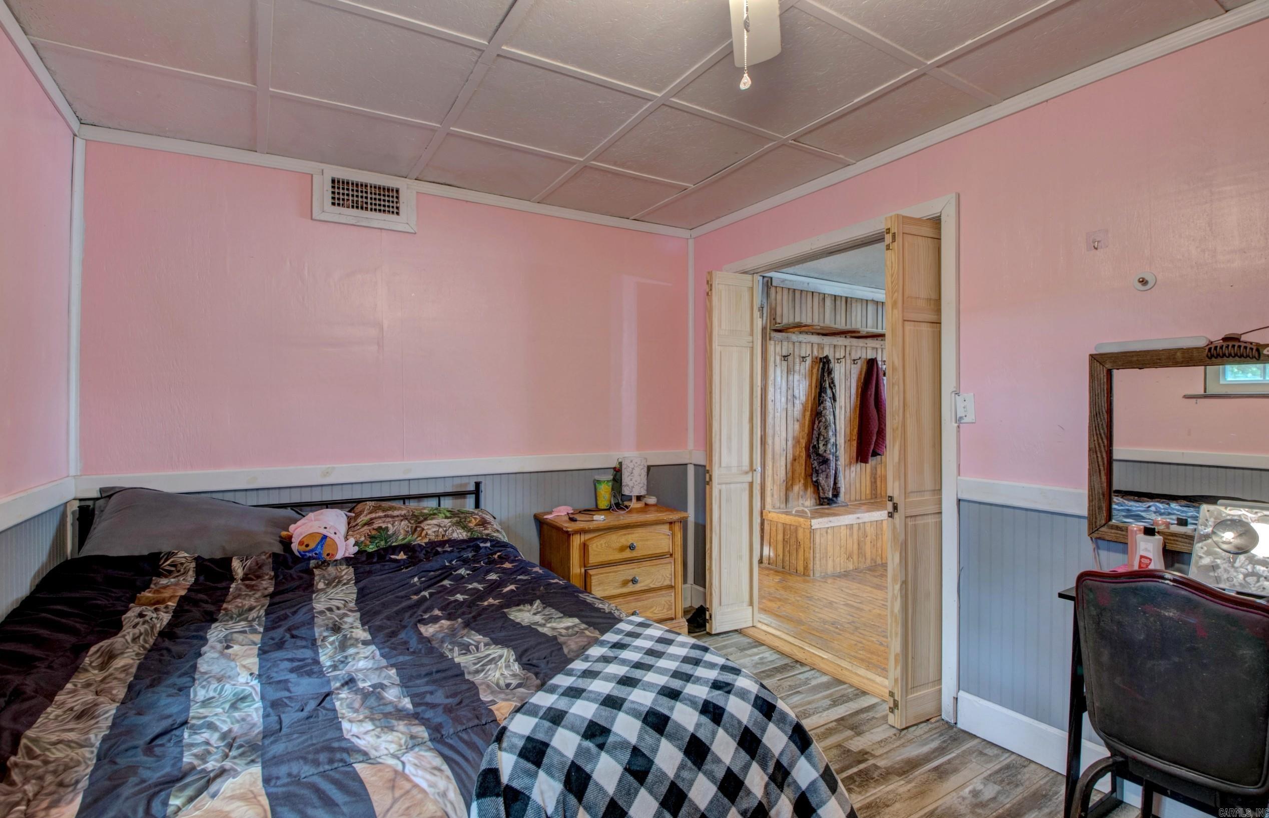 6900 Cherokee Ln  White Hall, AR