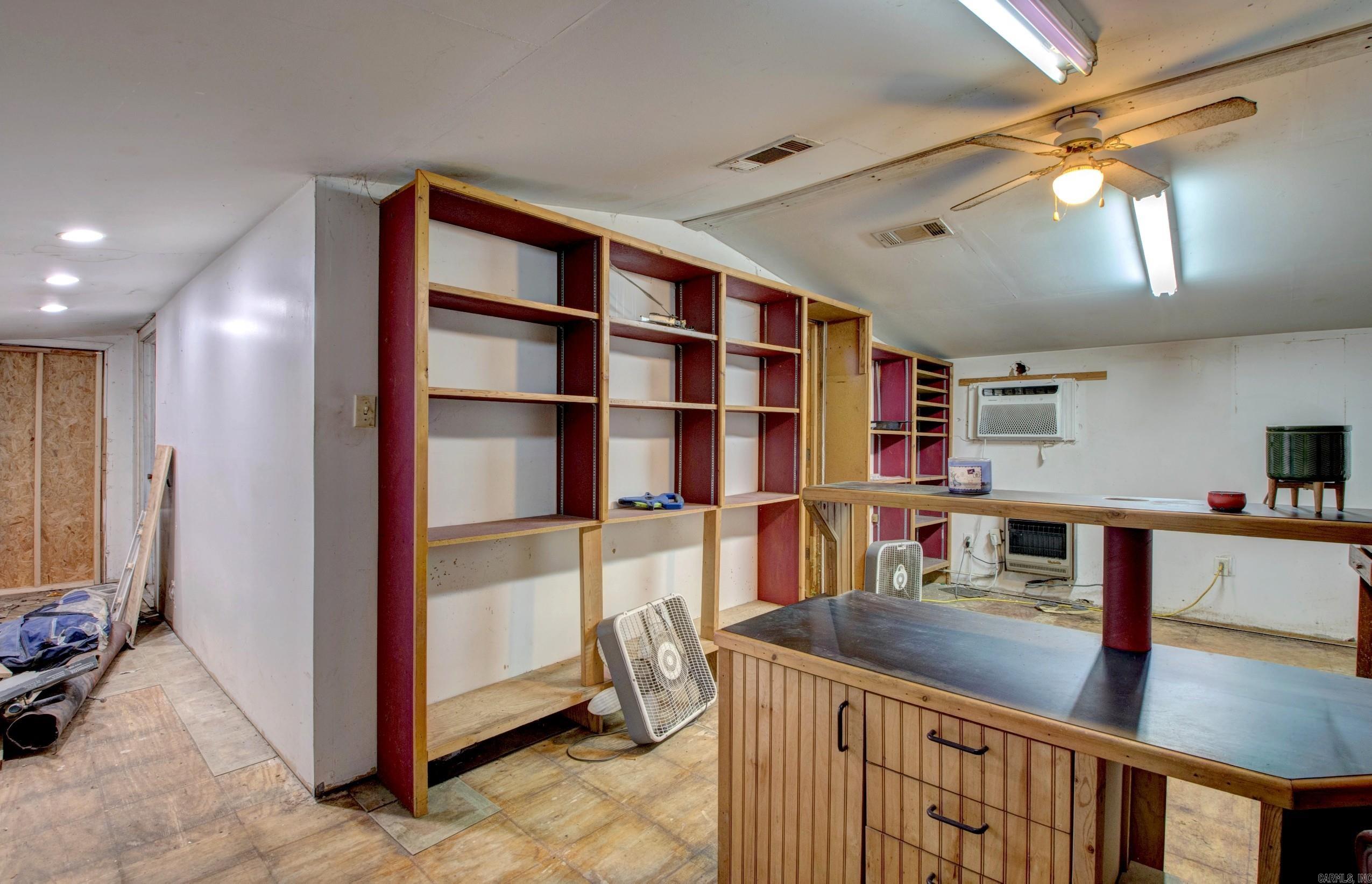 6900 Cherokee Ln  White Hall, AR