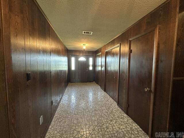 2664 W Hwy 236  Lonoke, AR
