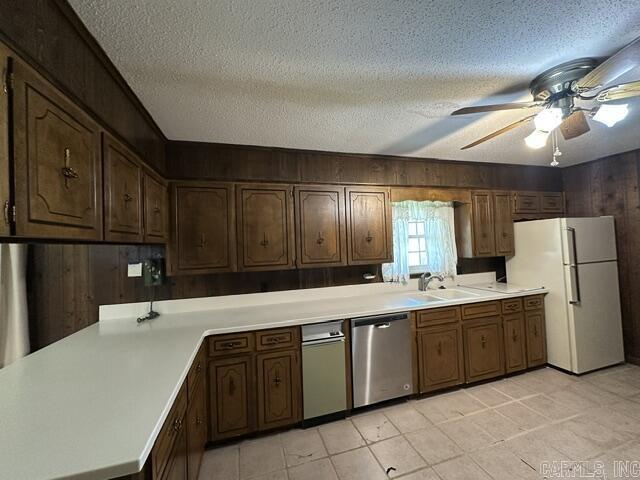 2664 W Hwy 236  Lonoke, AR