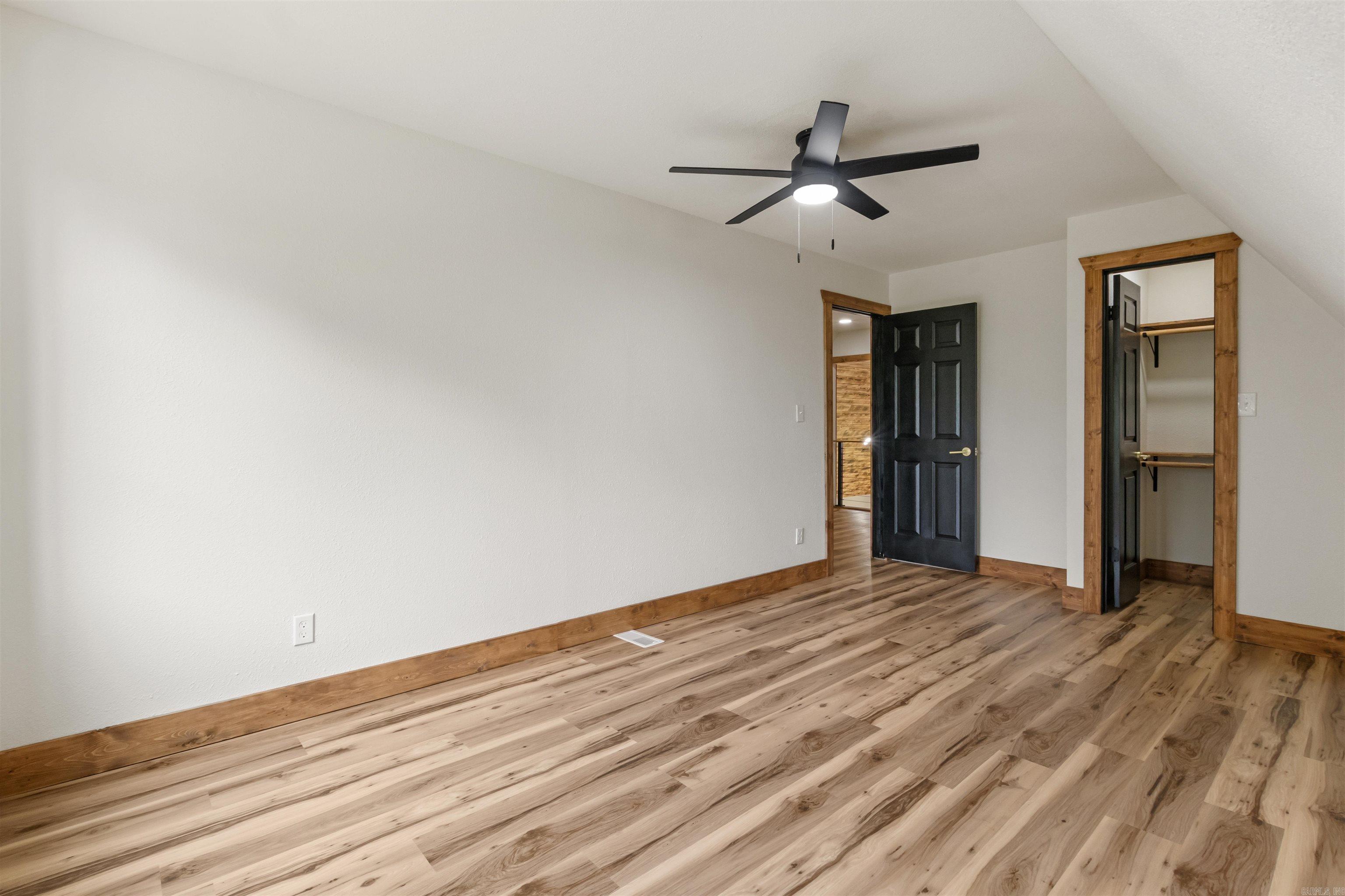 162 Oak Grove  Austin, AR