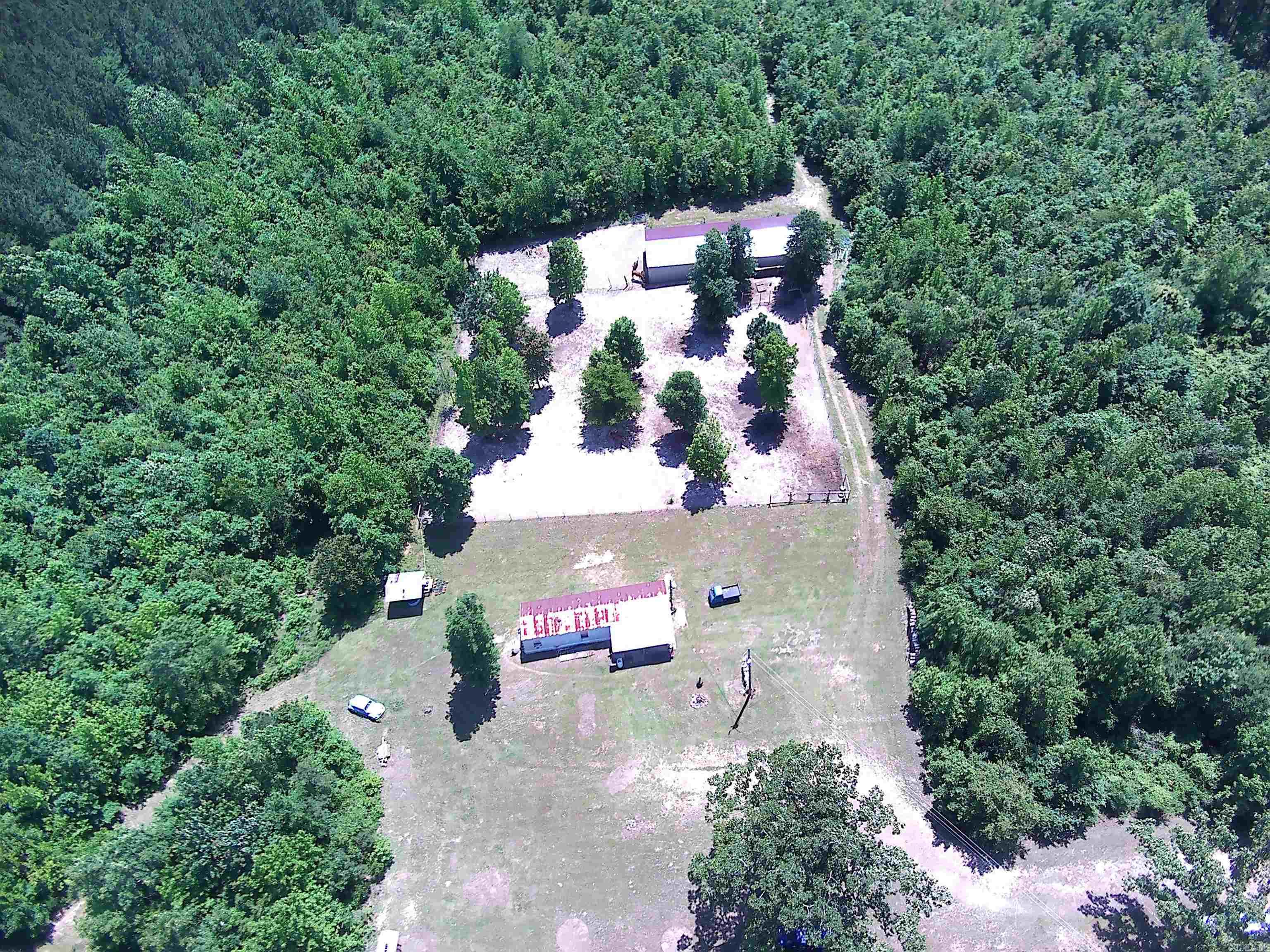 1417 Skyline Dr  Amity, AR