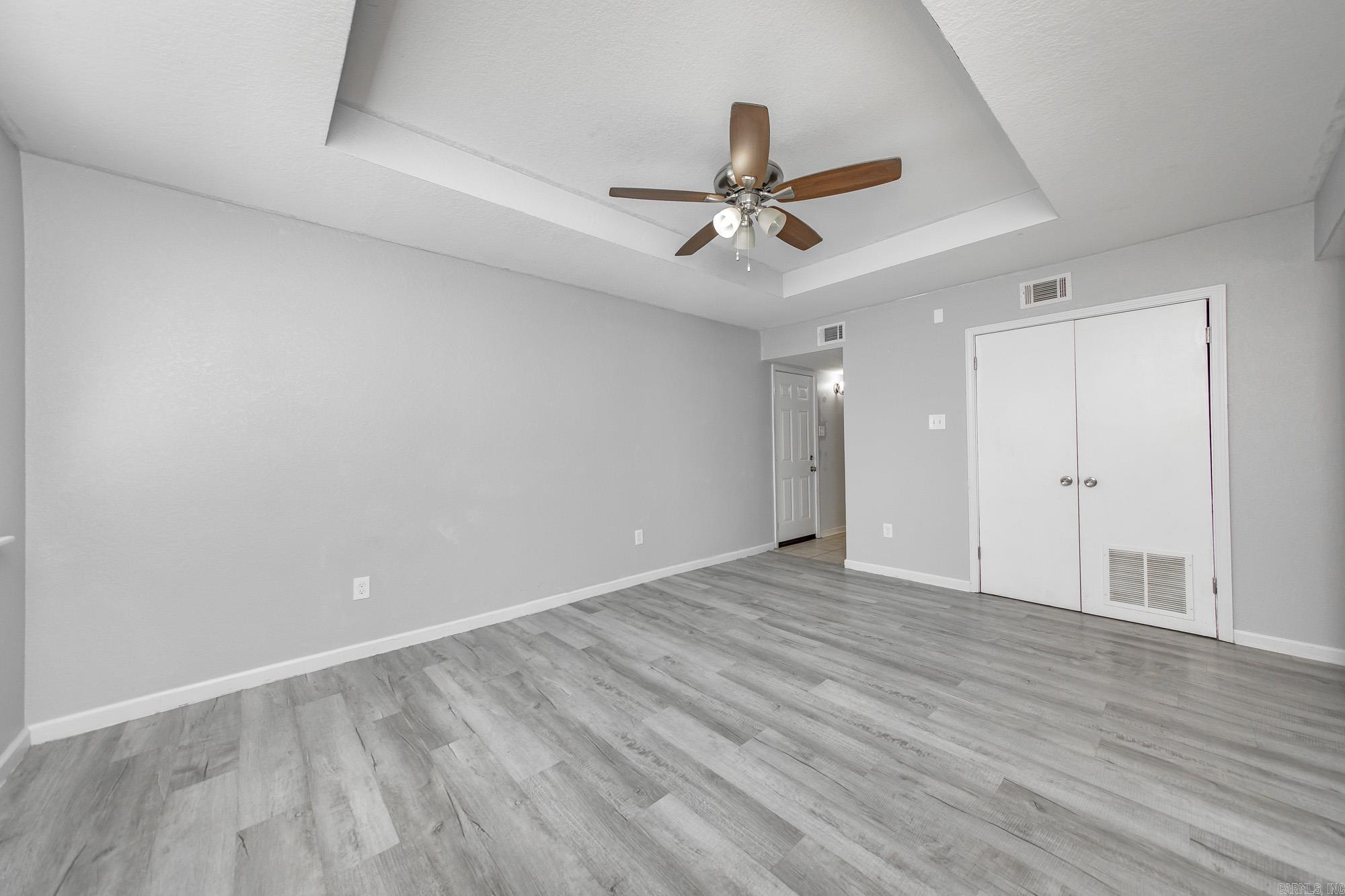 219 S Center  Conway, AR