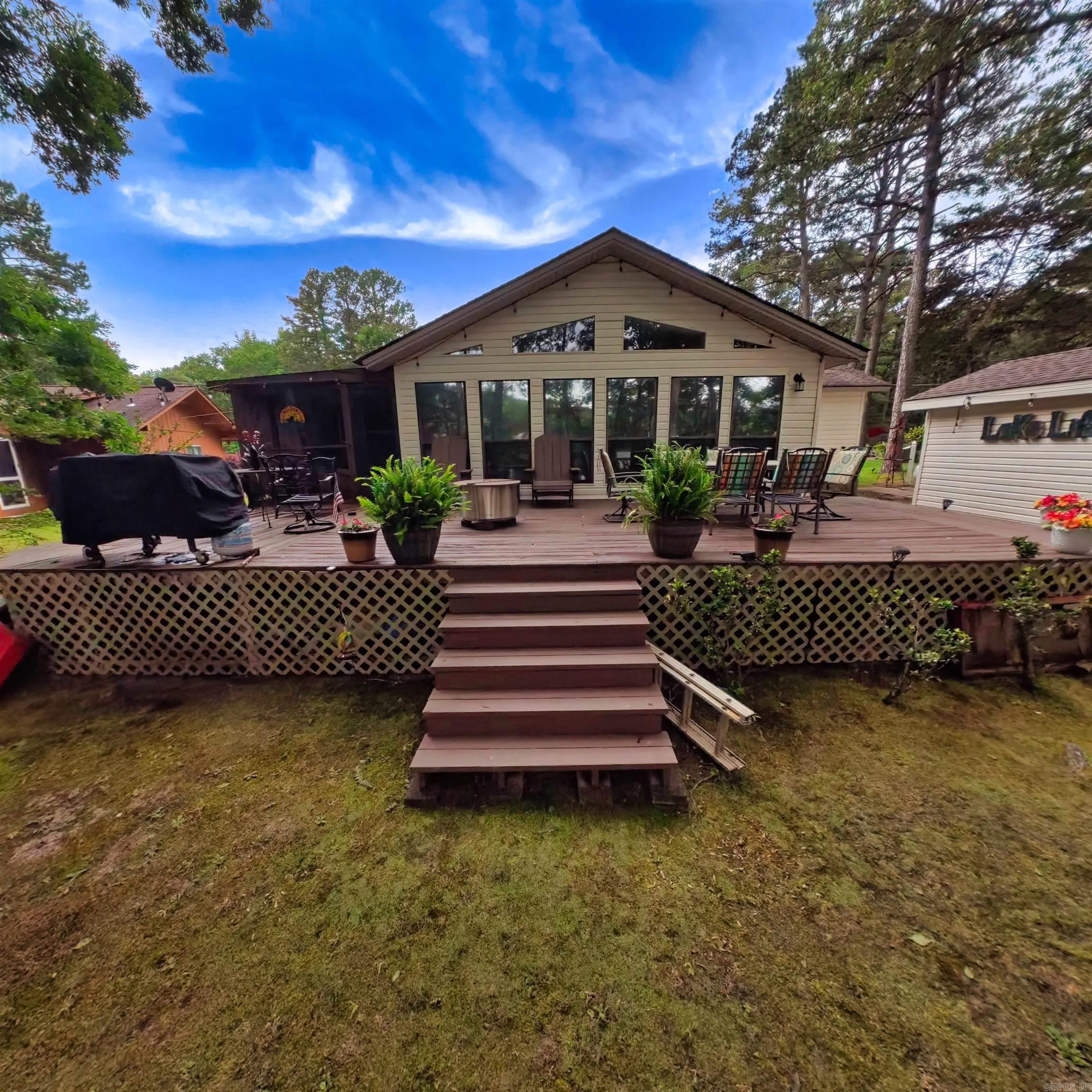 119 Meadowcliff Circle