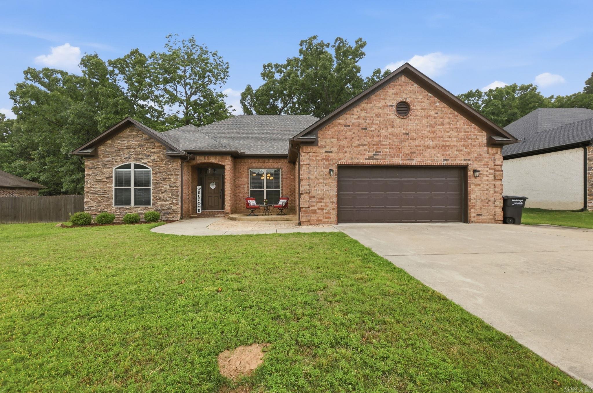 204 Forest Oak  Jacksonville, AR