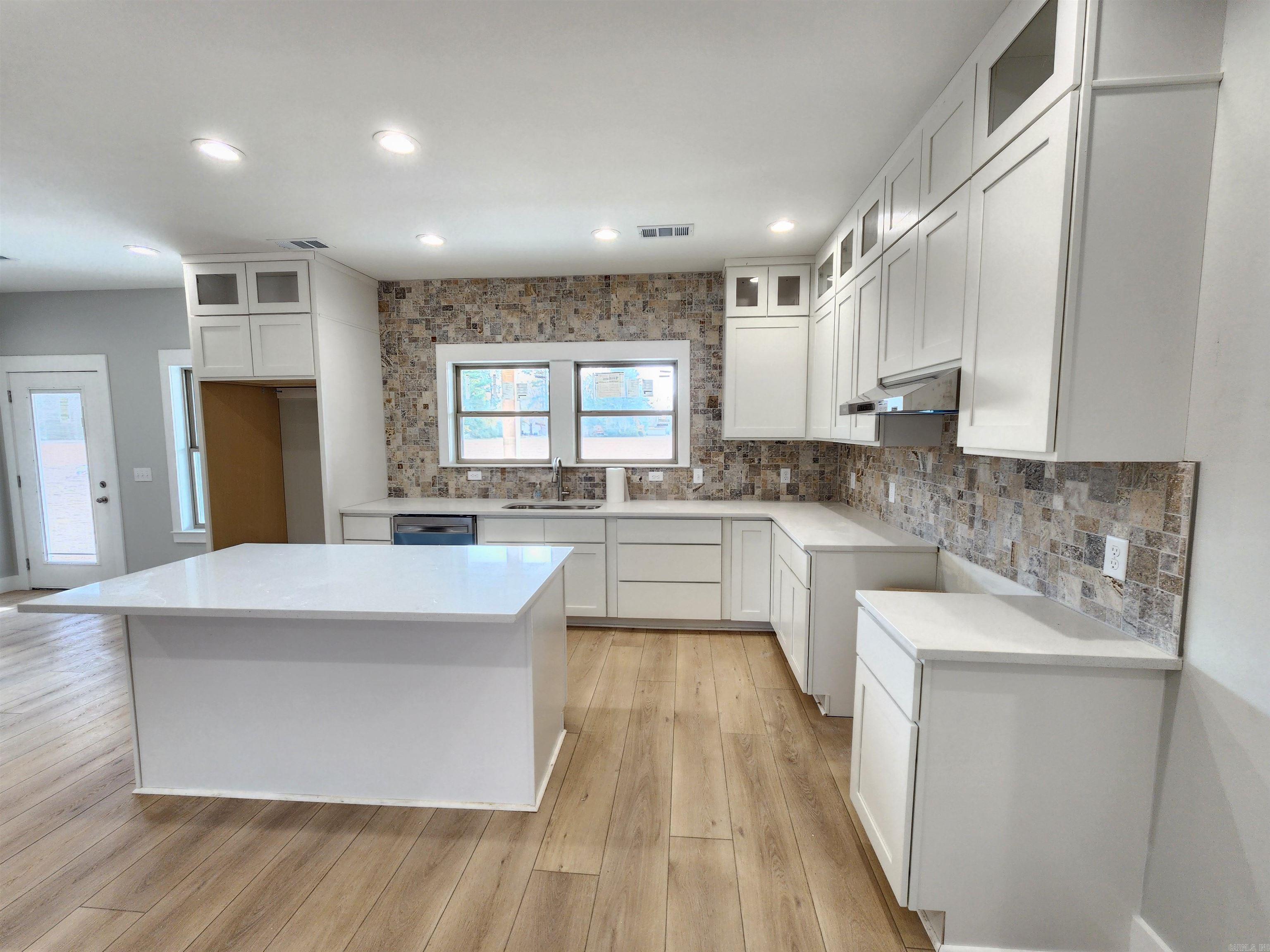 308 Walker  Higginson, AR