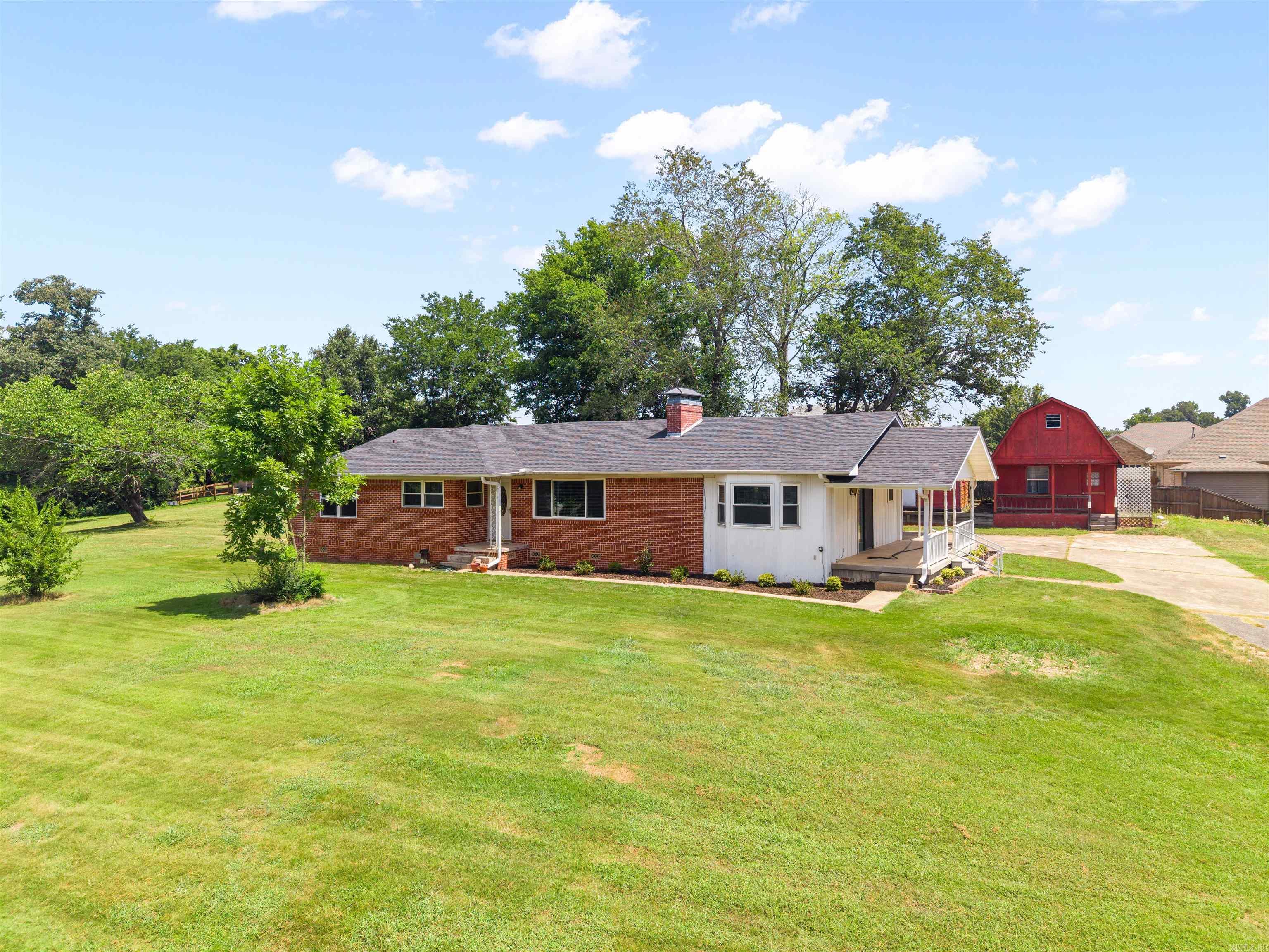 4217 Highway 5  Benton, AR