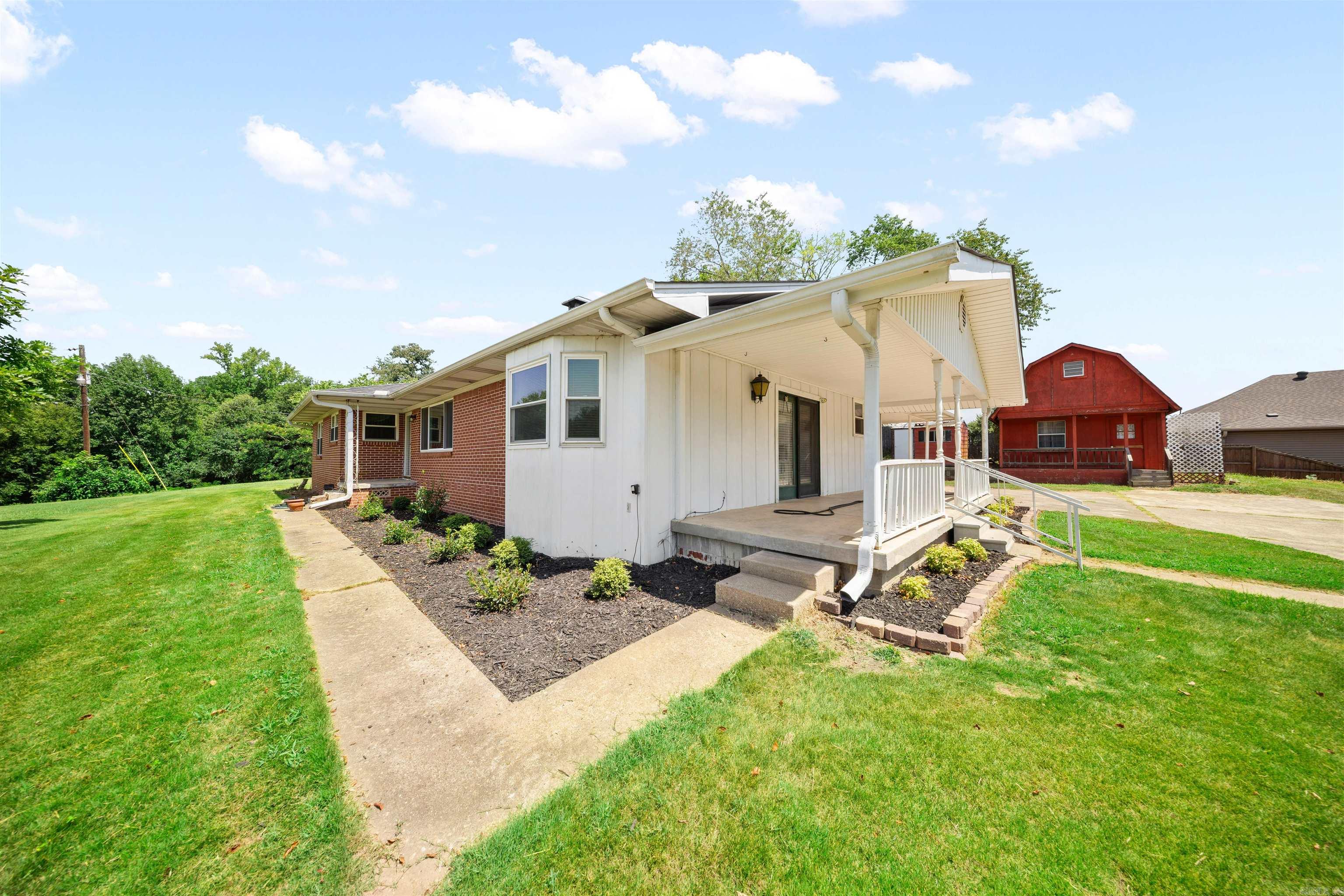 4217 Highway 5  Benton, AR
