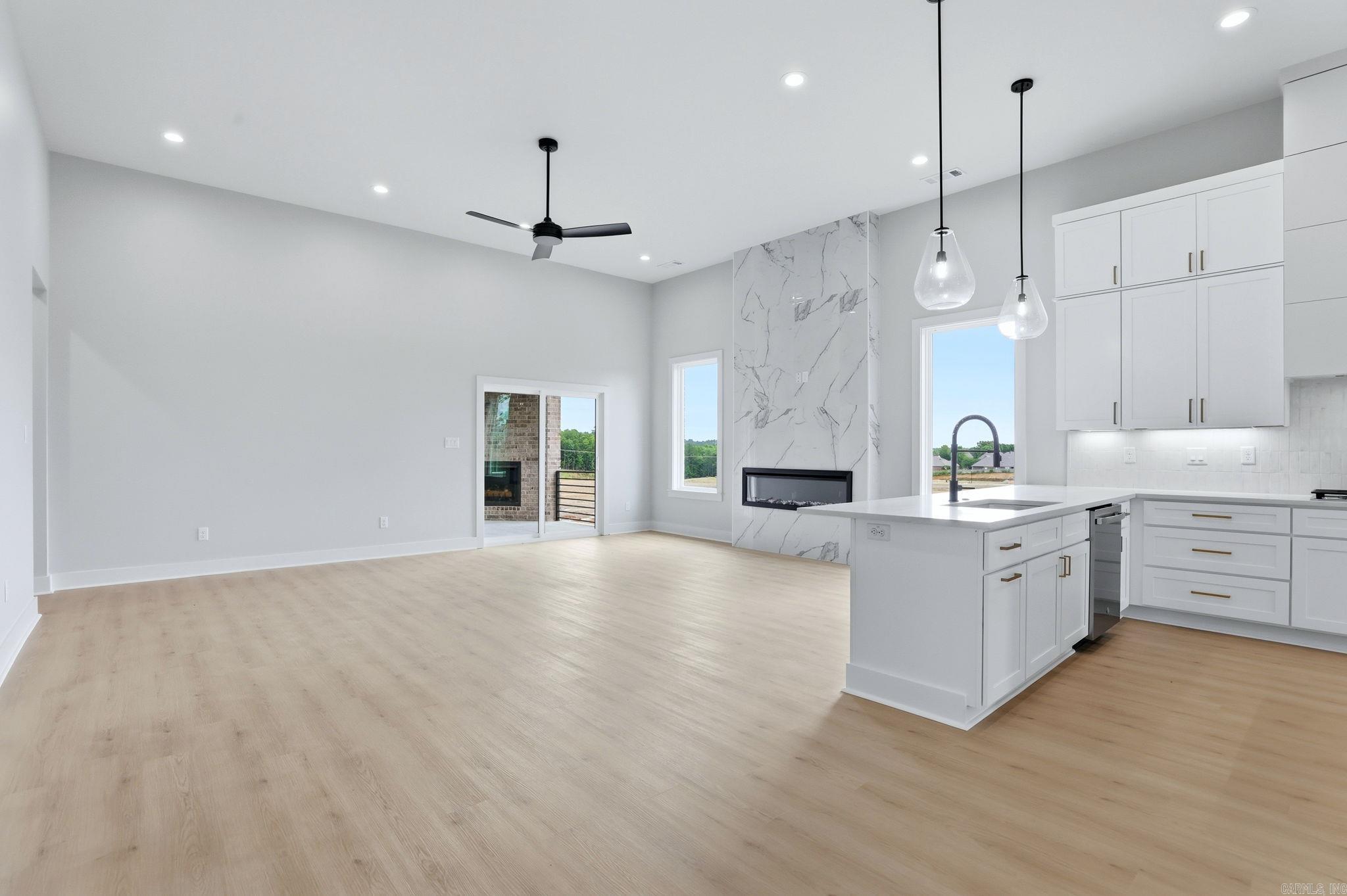 32 Mountain Brook  Little Rock, AR