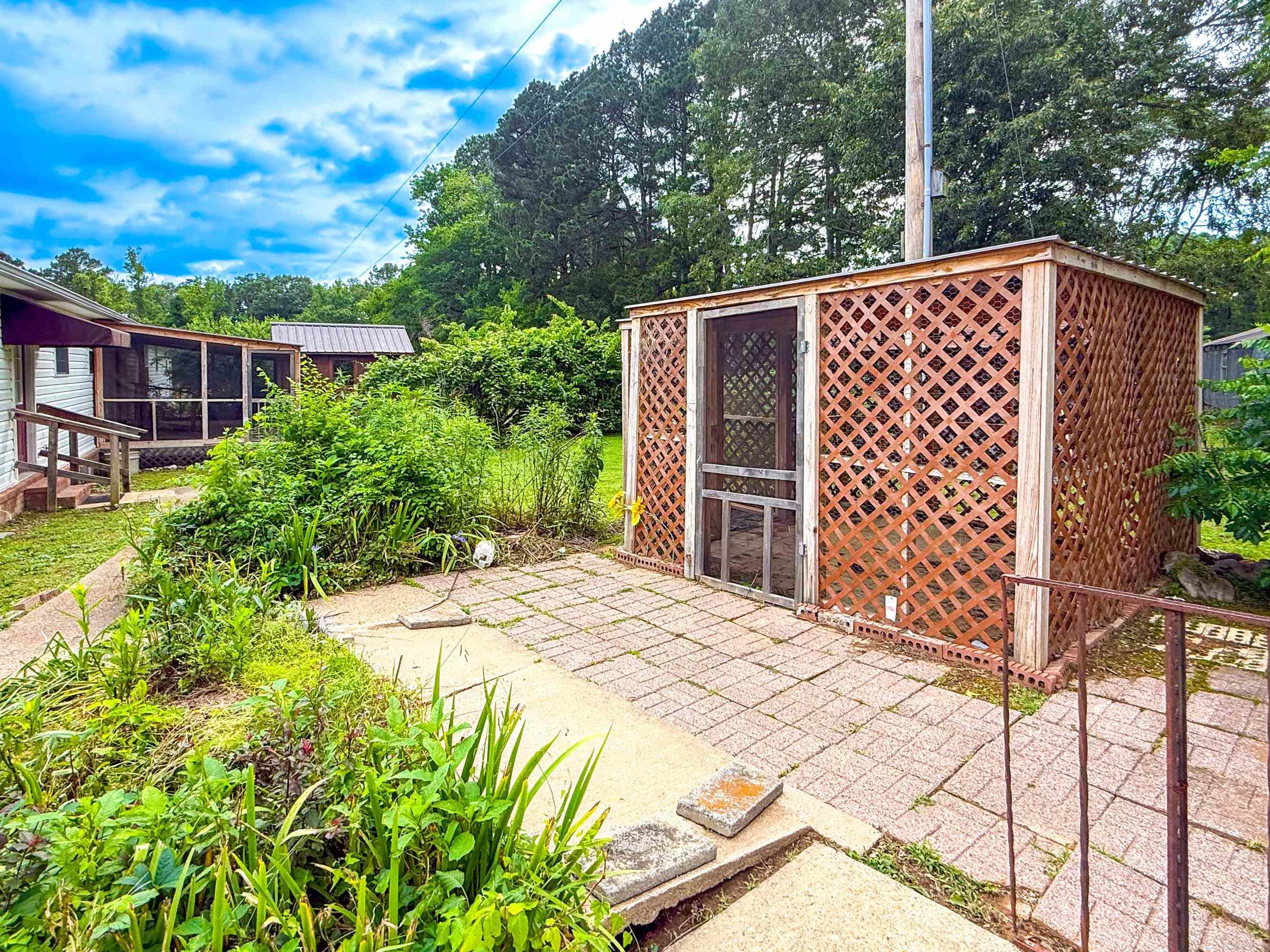 347 Deroche  Bismarck, AR