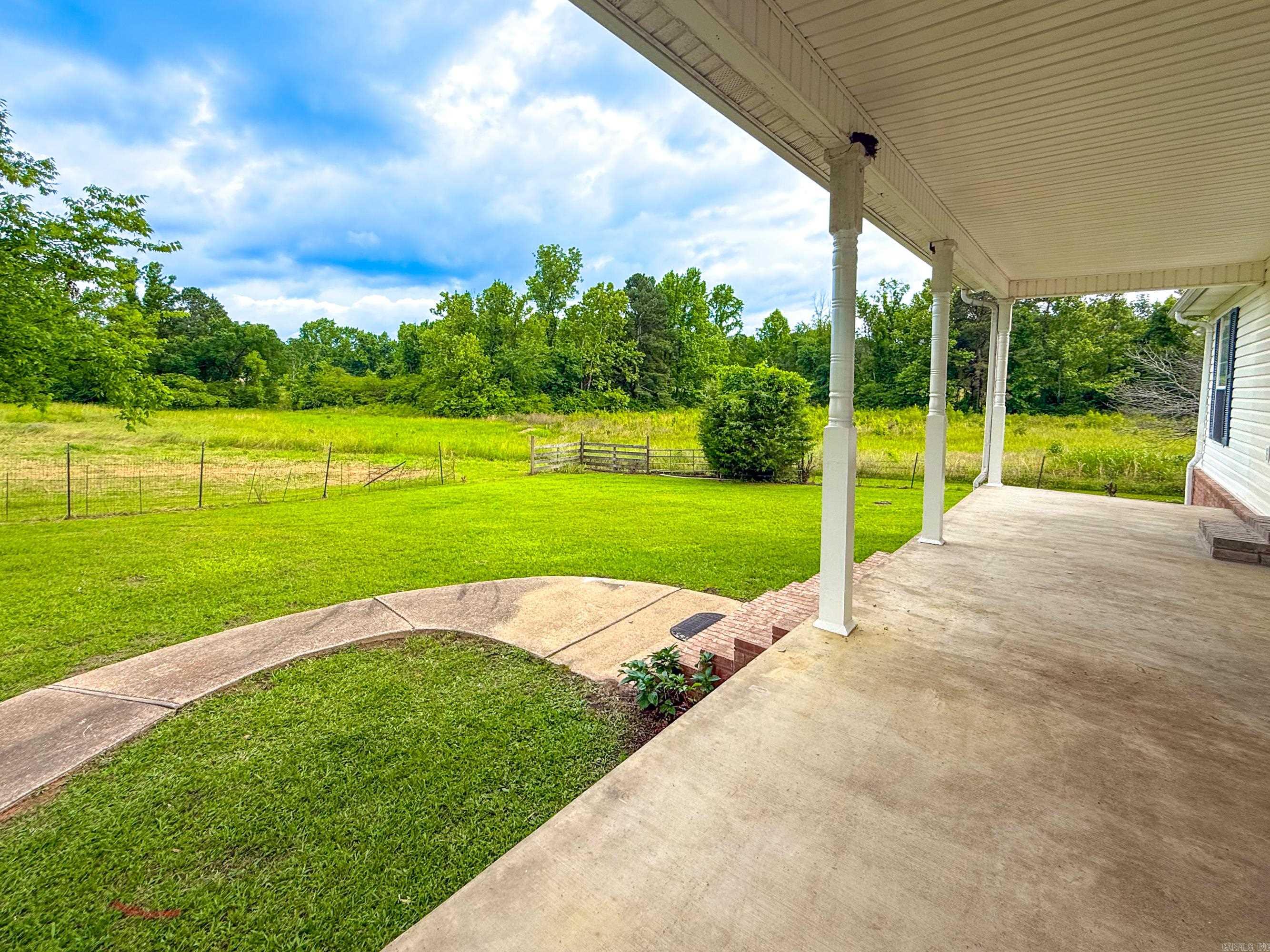 347 Deroche  Bismarck, AR