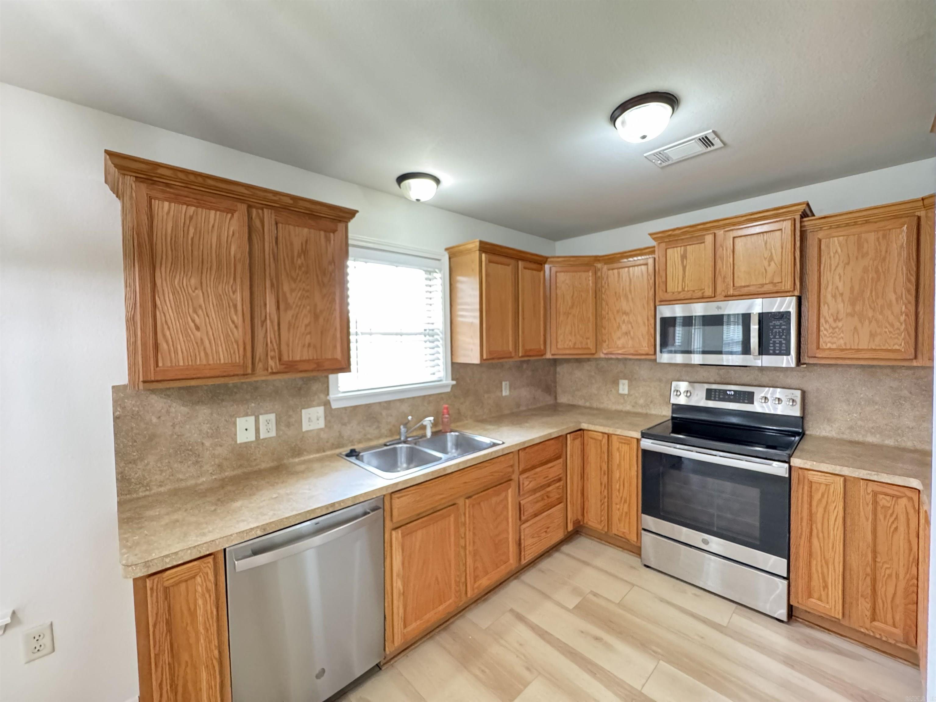 18 Apricot  Ward, AR