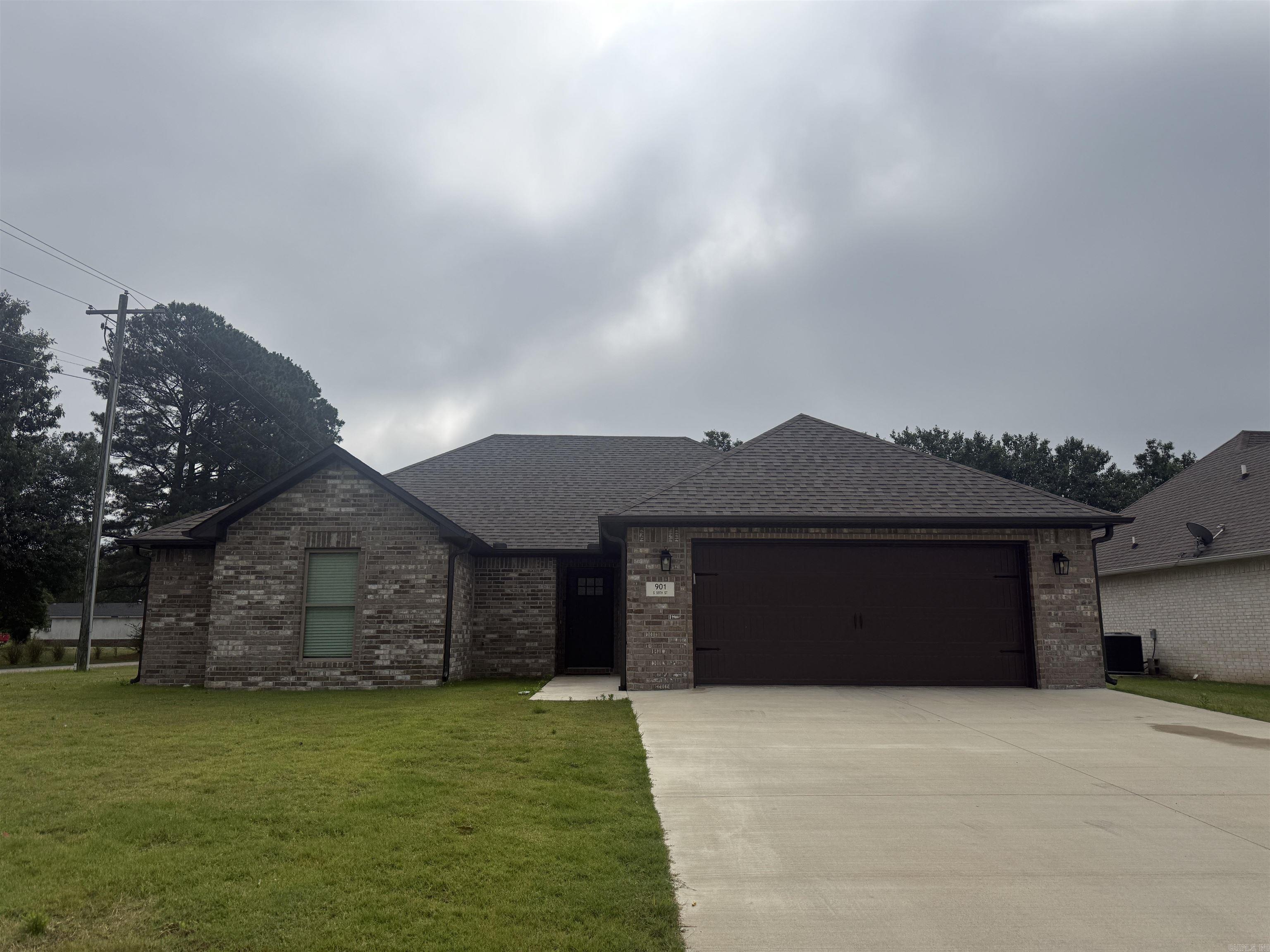 901 S 59TH STREET  Paragould, AR