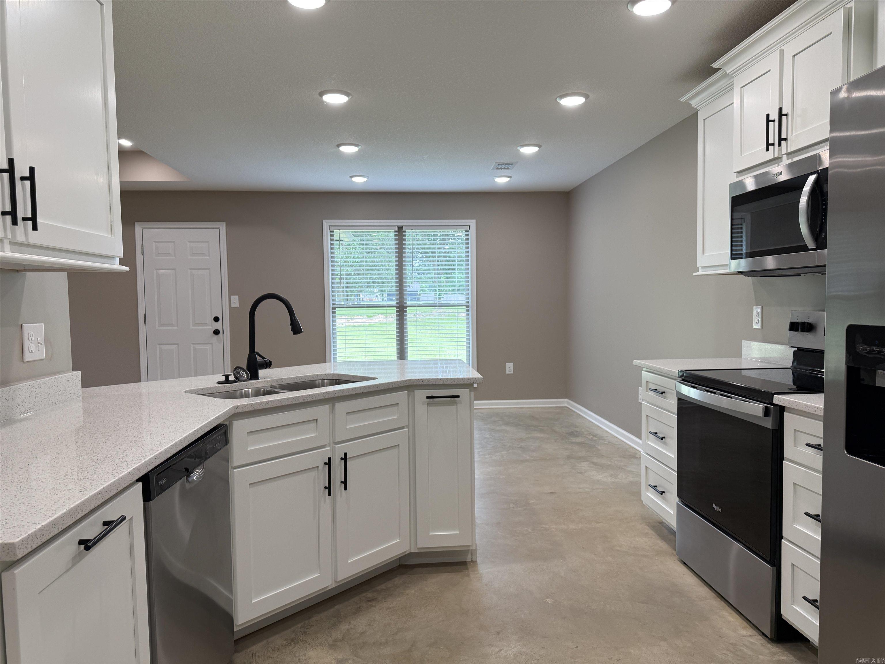 901 S 59TH STREET Paragould, AR 72450